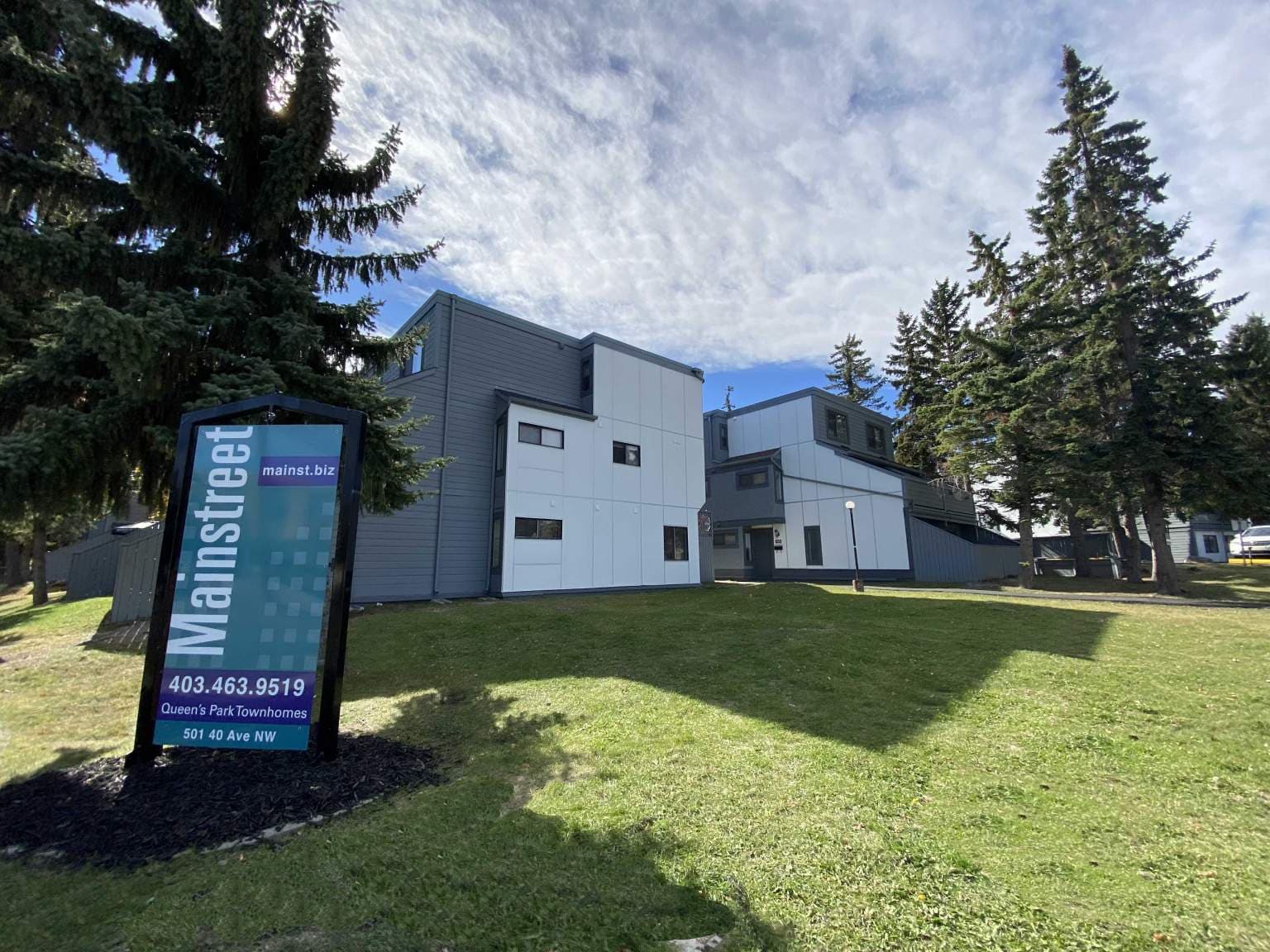 Queen's Park Townhomes — 2 bedroom