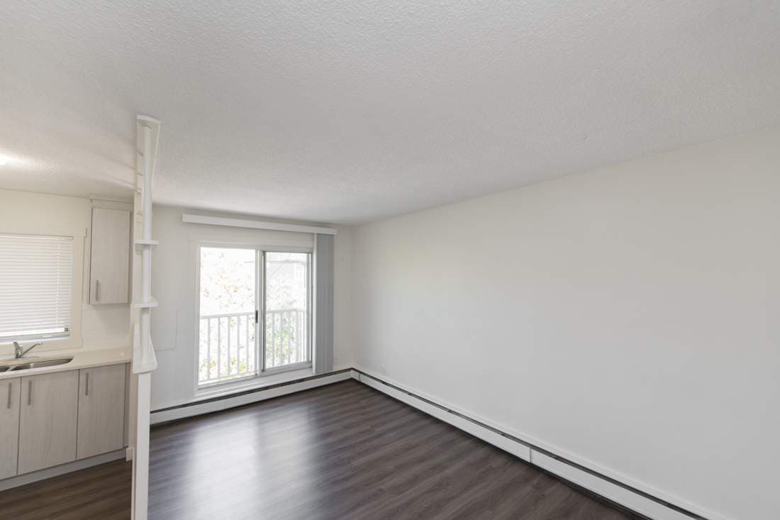Mission Apartments — 1 bedroom - Photo 6