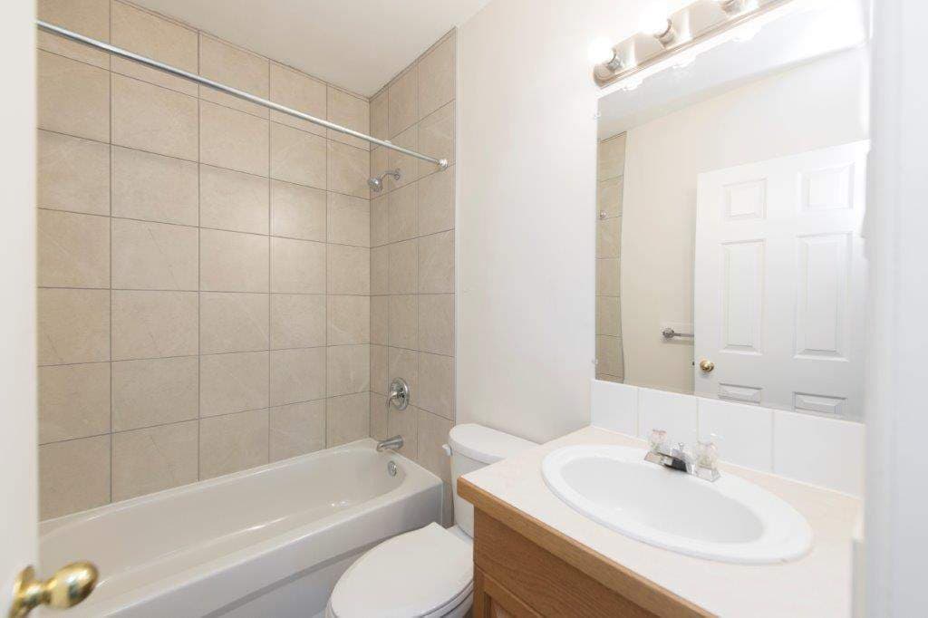 Dartmouth Apartments — 1 bedroom - Photo 9