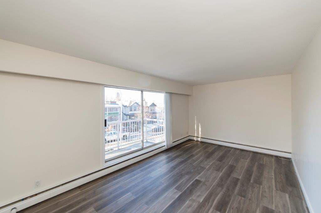 Dartmouth Apartments — 1 bedroom - Photo 12
