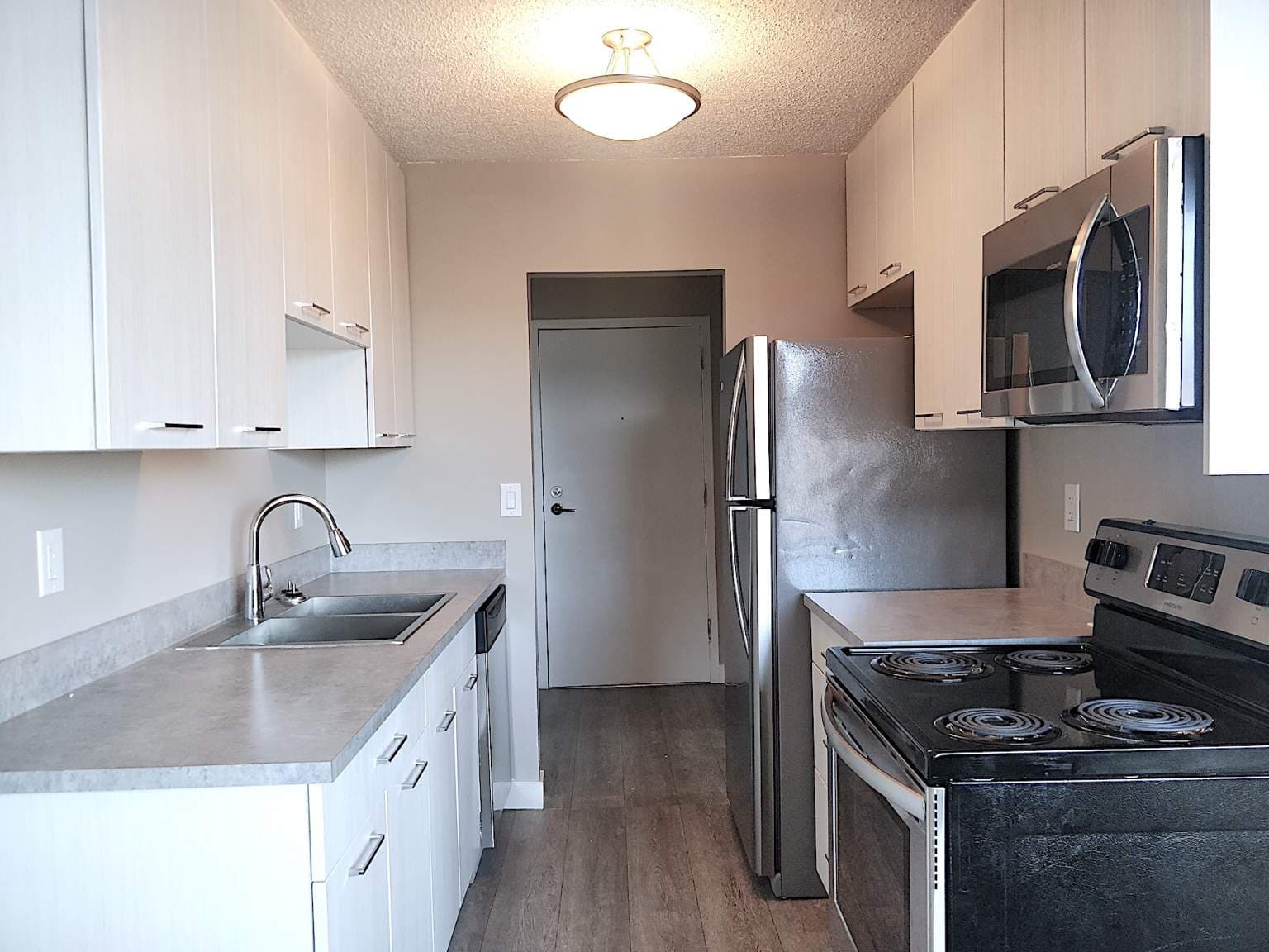 Kleisinger 3 — 2 bedroom - Photo 4