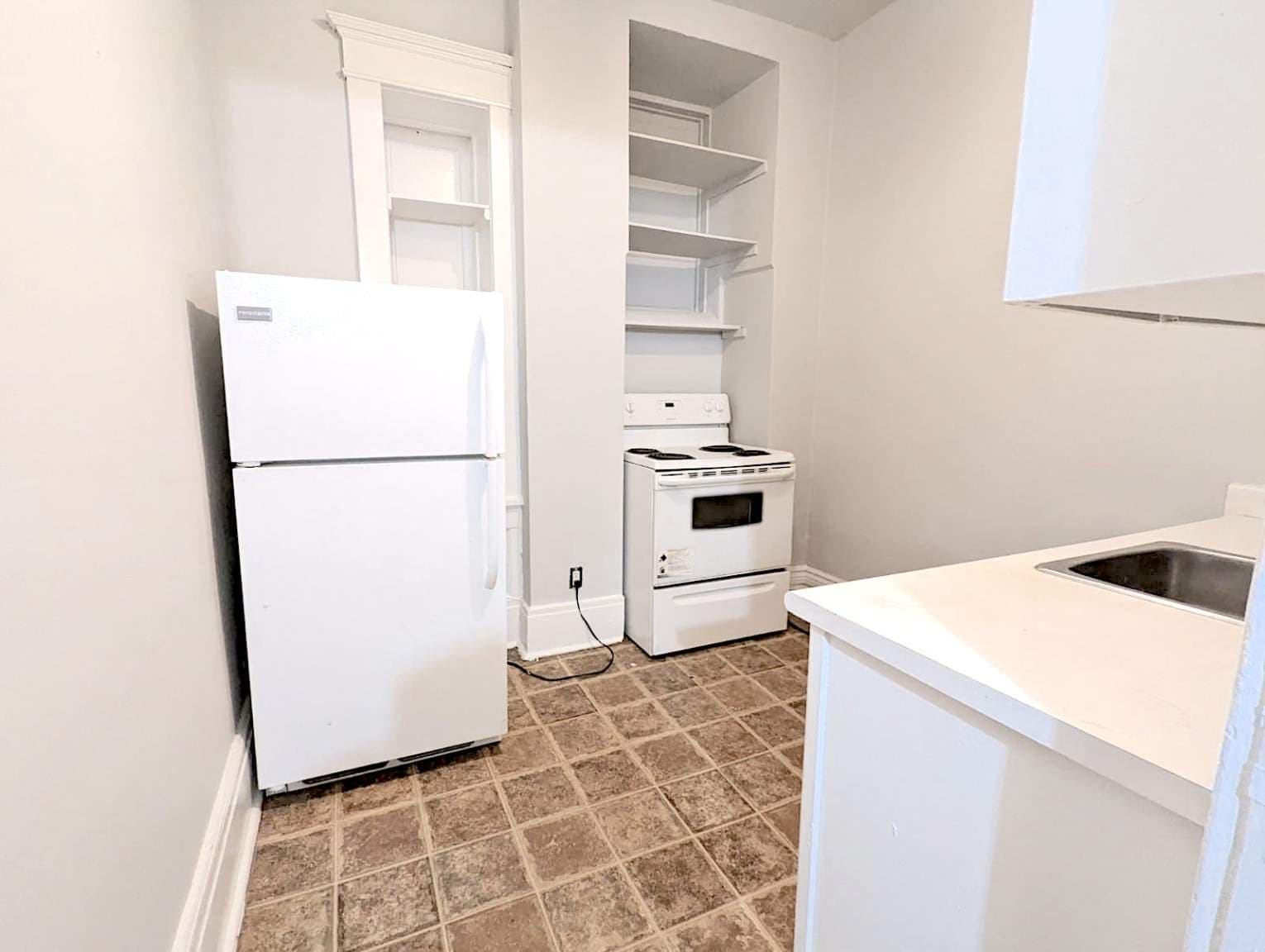The Princeton — 2 bedroom - Photo 19