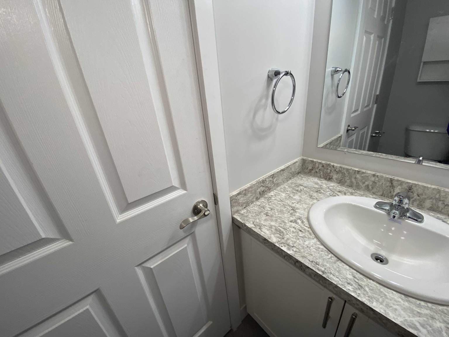 Queen's Park Townhomes — 2 bedroom - Photo 13