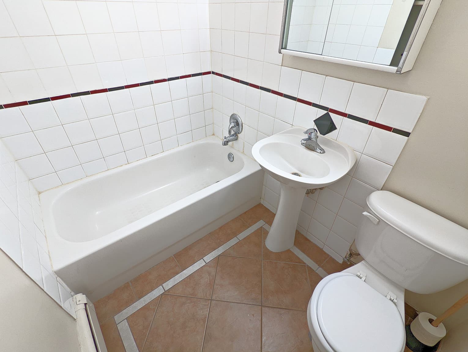 Mission Riverside Apartments — 1 Bedroom - Photo 10