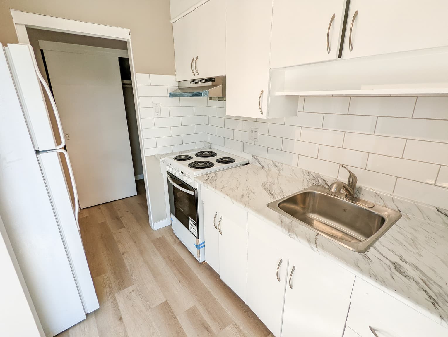Rossdale Apartments 1 — 1 Bedroom - Photo 3