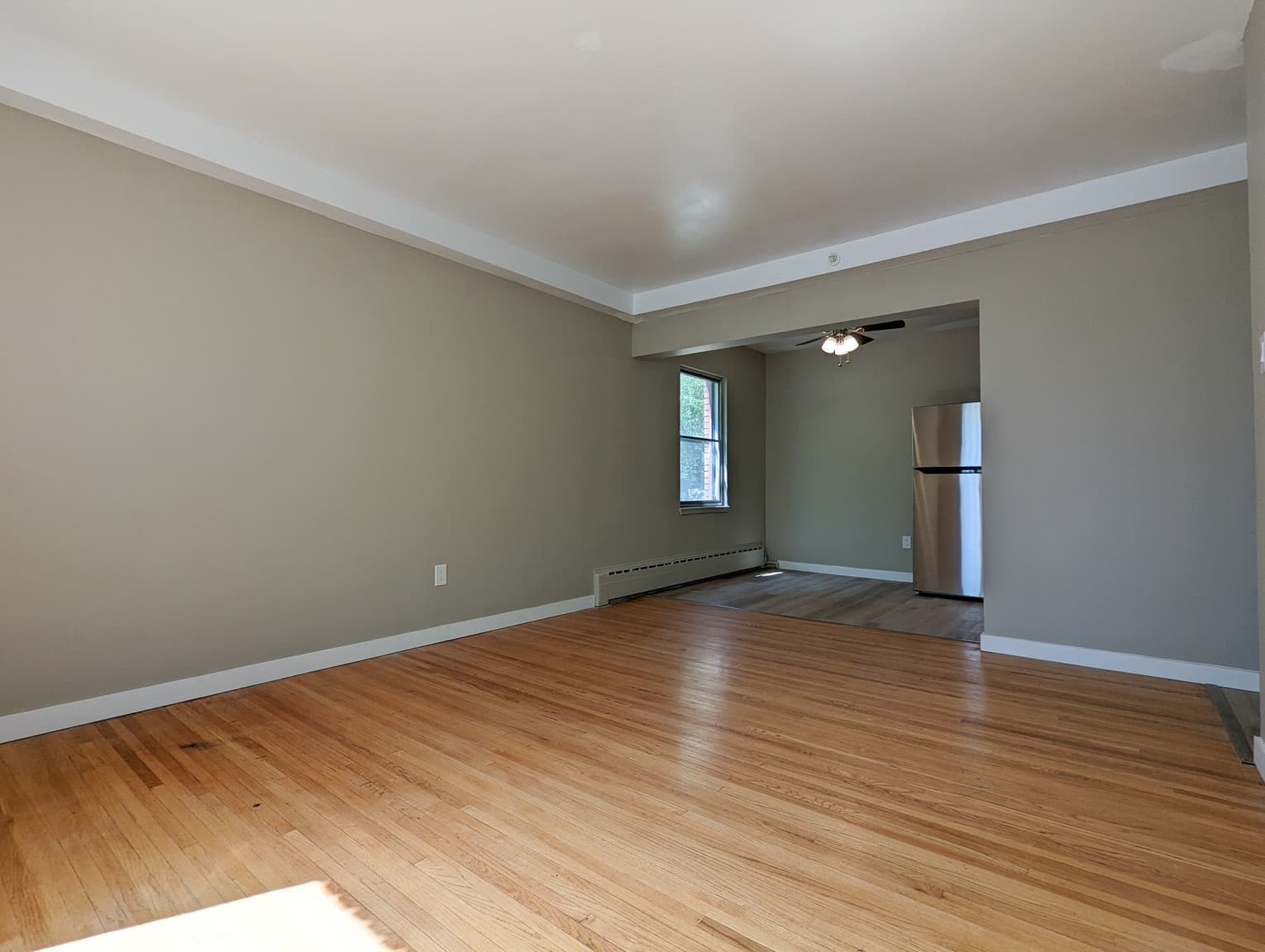 Broadview Legislature Apartments — 1 Bedroom - Photo 6