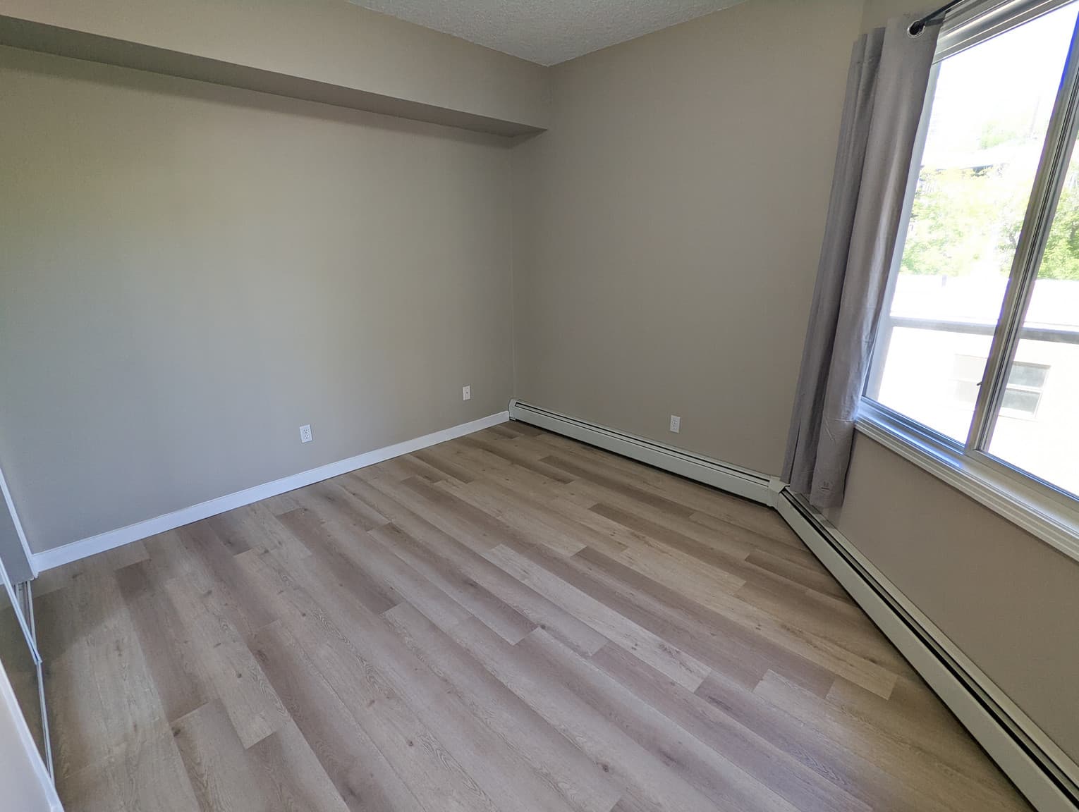 Legislative Estates Apartments — 1 Bedroom - Photo 8