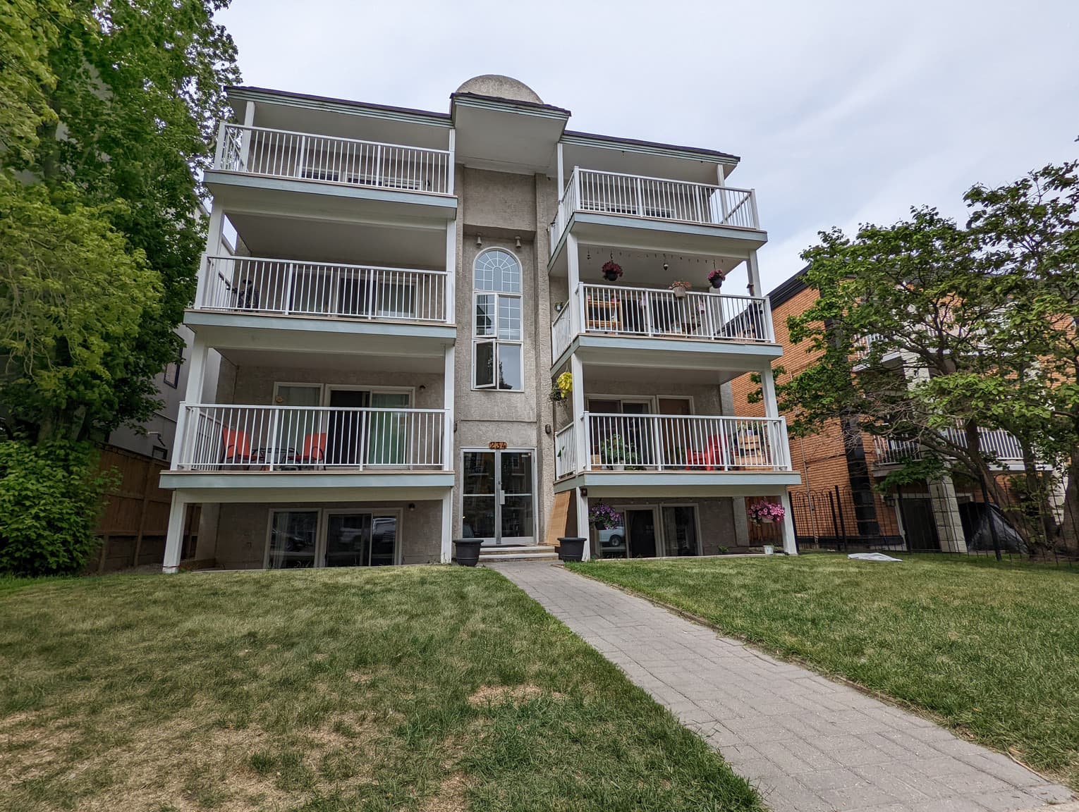Mission Riverside Apartments — 1 Bedroom - Photo 14