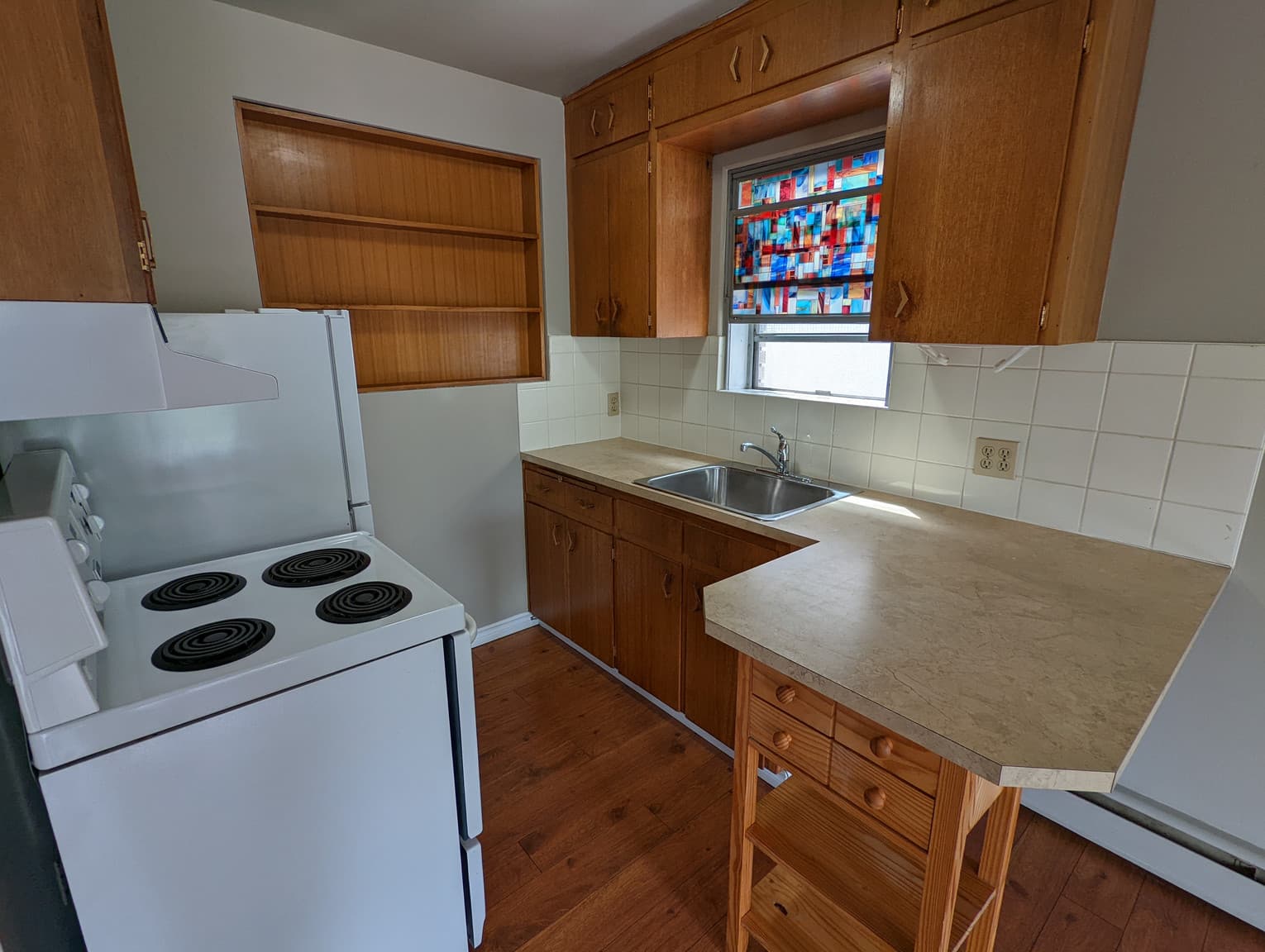 Mission Riverside Apartments — 1 Bedroom - Photo 5