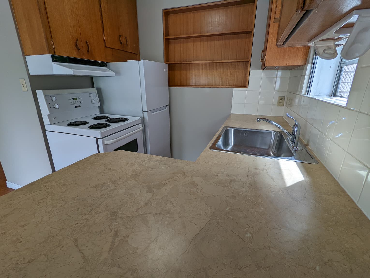 Mission Riverside Apartments — 1 Bedroom - Photo 6