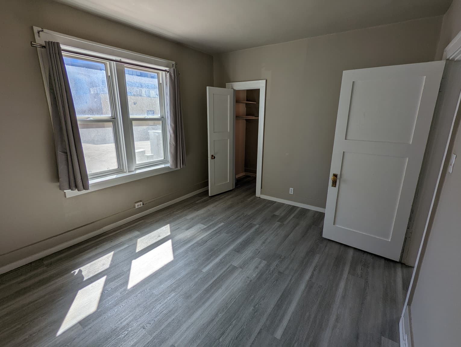 Queen City Apartments — 1 bedroom - Photo 3