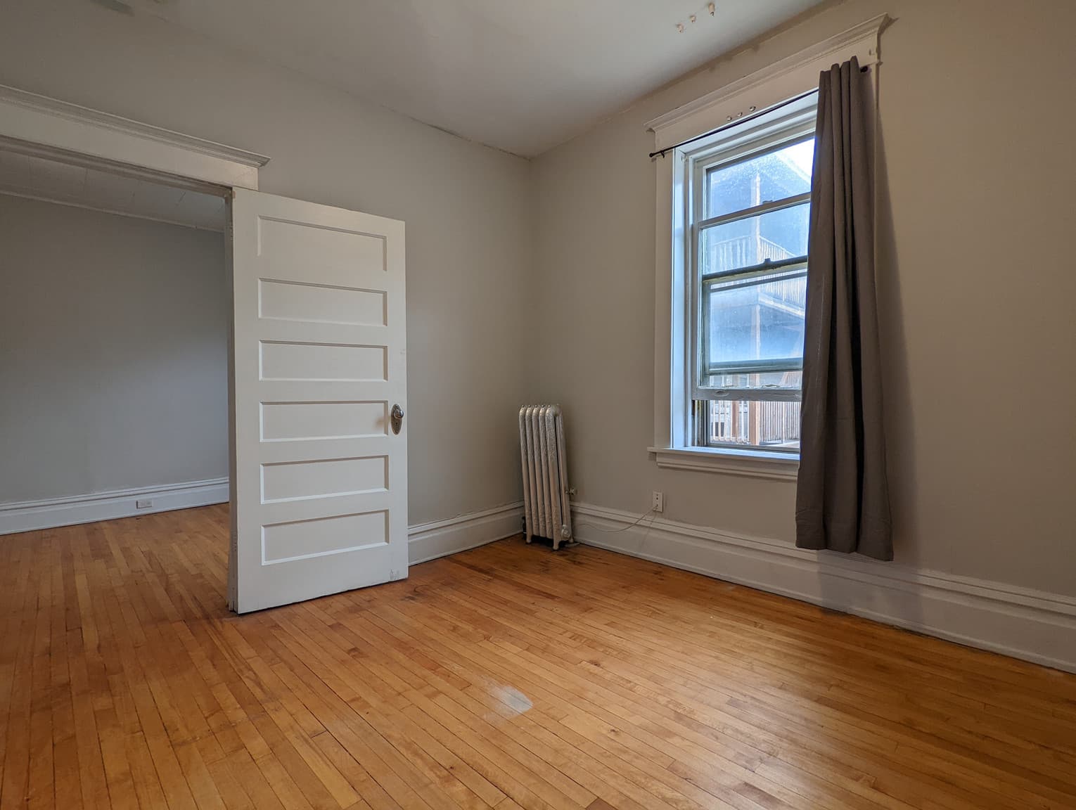 Moxam Court Apartments — 2 Bedroom - Photo 6