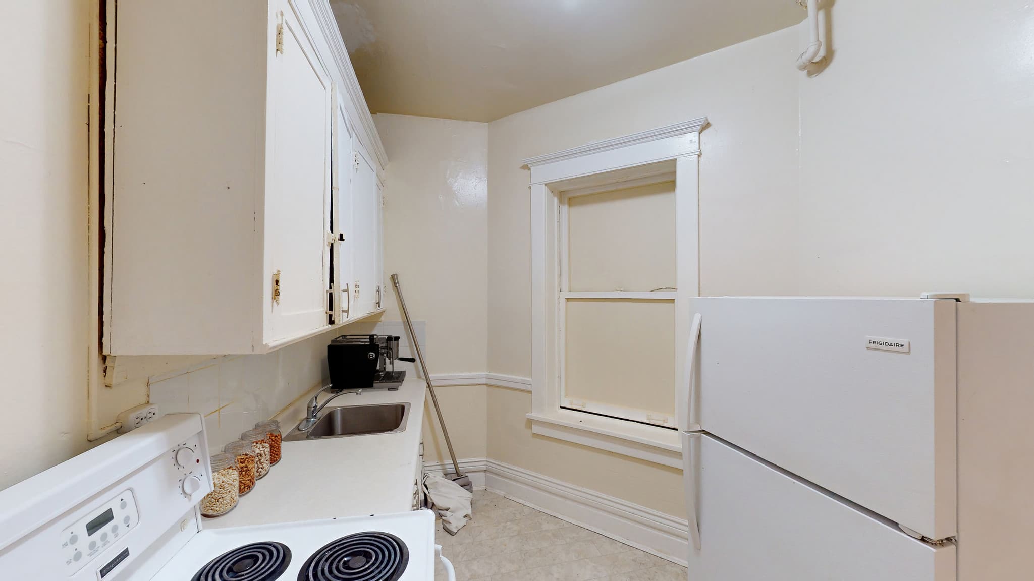 The Princeton — 2 bedroom - Photo 35