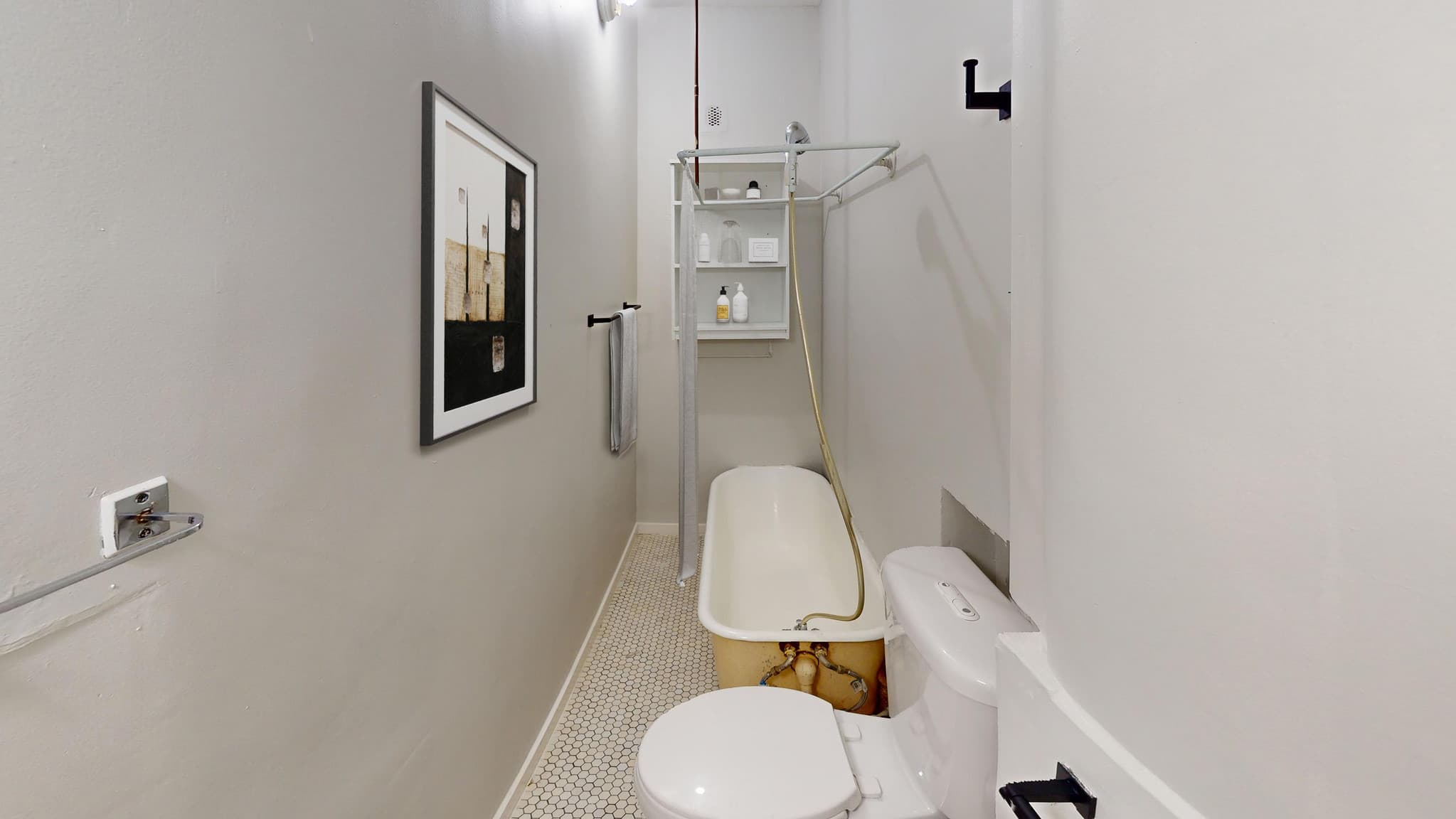The Princeton — 2 bedroom - Photo 36