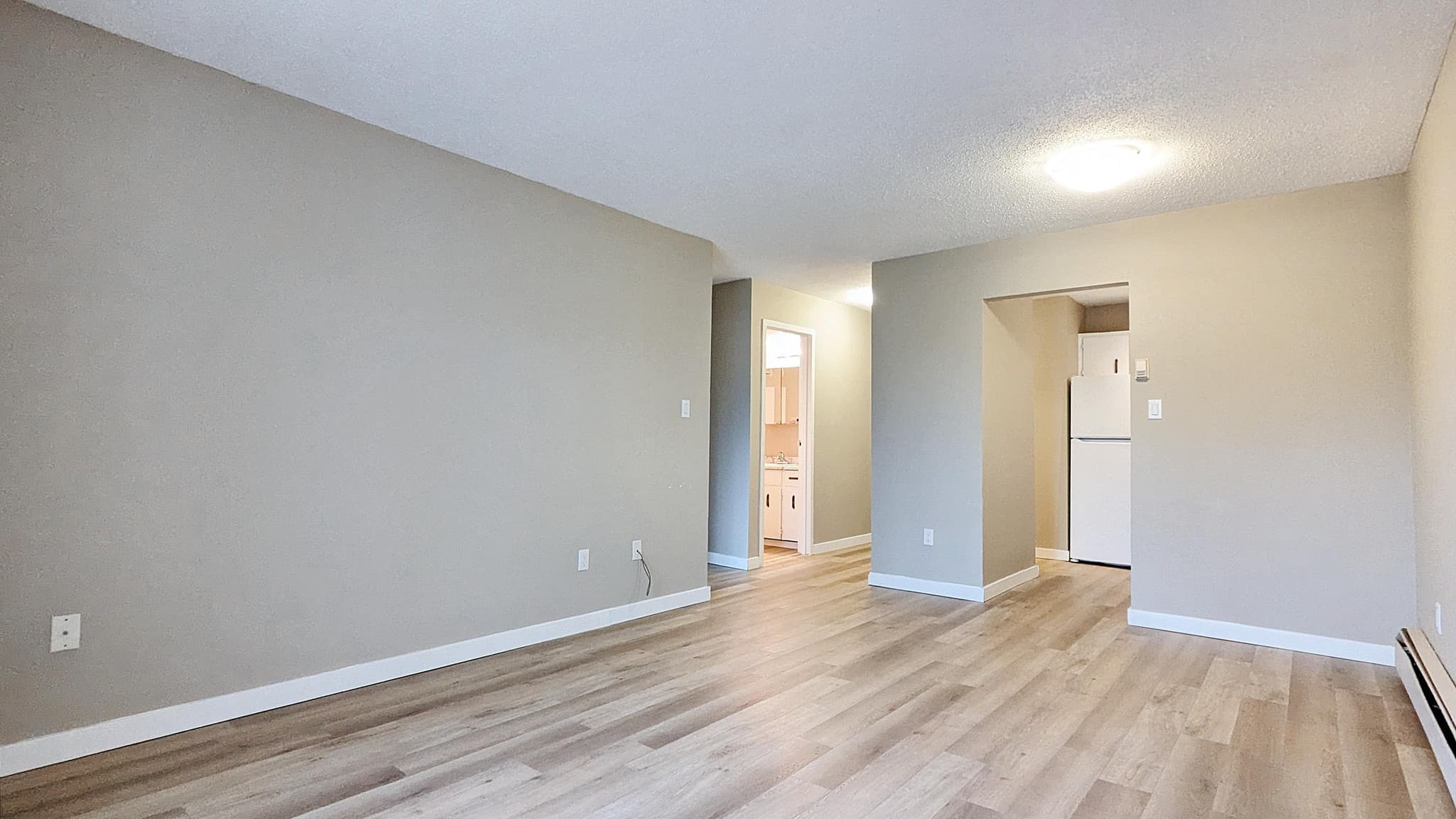 Cheam View Apartments 2 — Bachelor - Photo 5