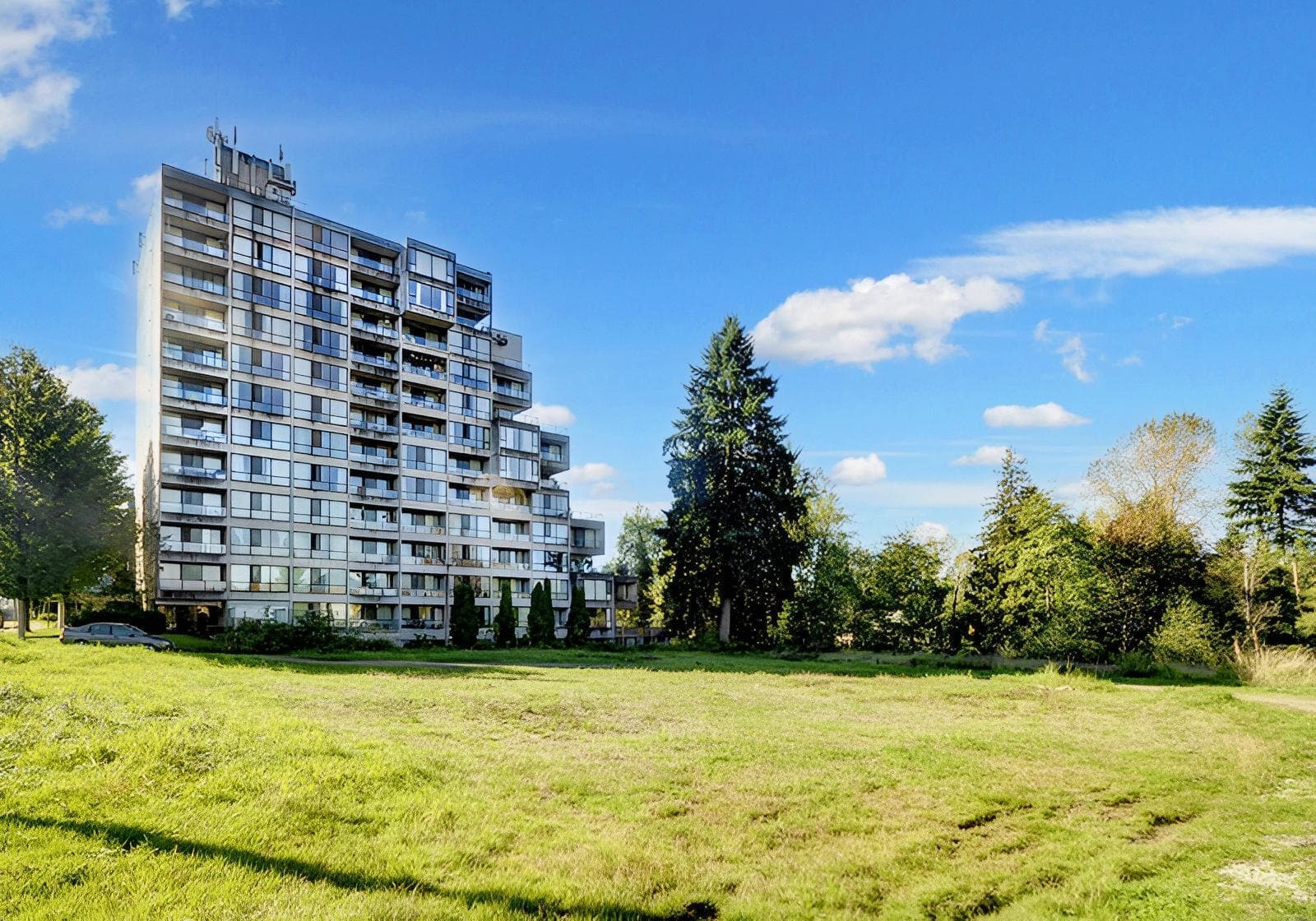 Mainstreet Maple Ridge Apartments — 1 Bedroom - Photo 2