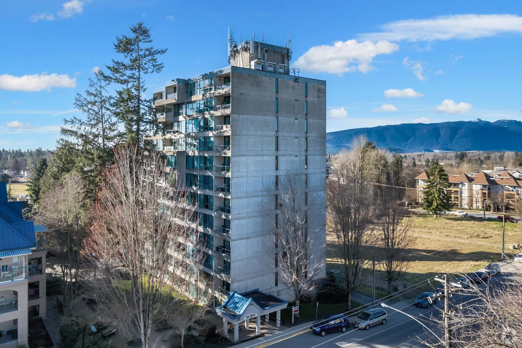 Mainstreet Maple Ridge Apartments — 1 Bedroom - Photo 3