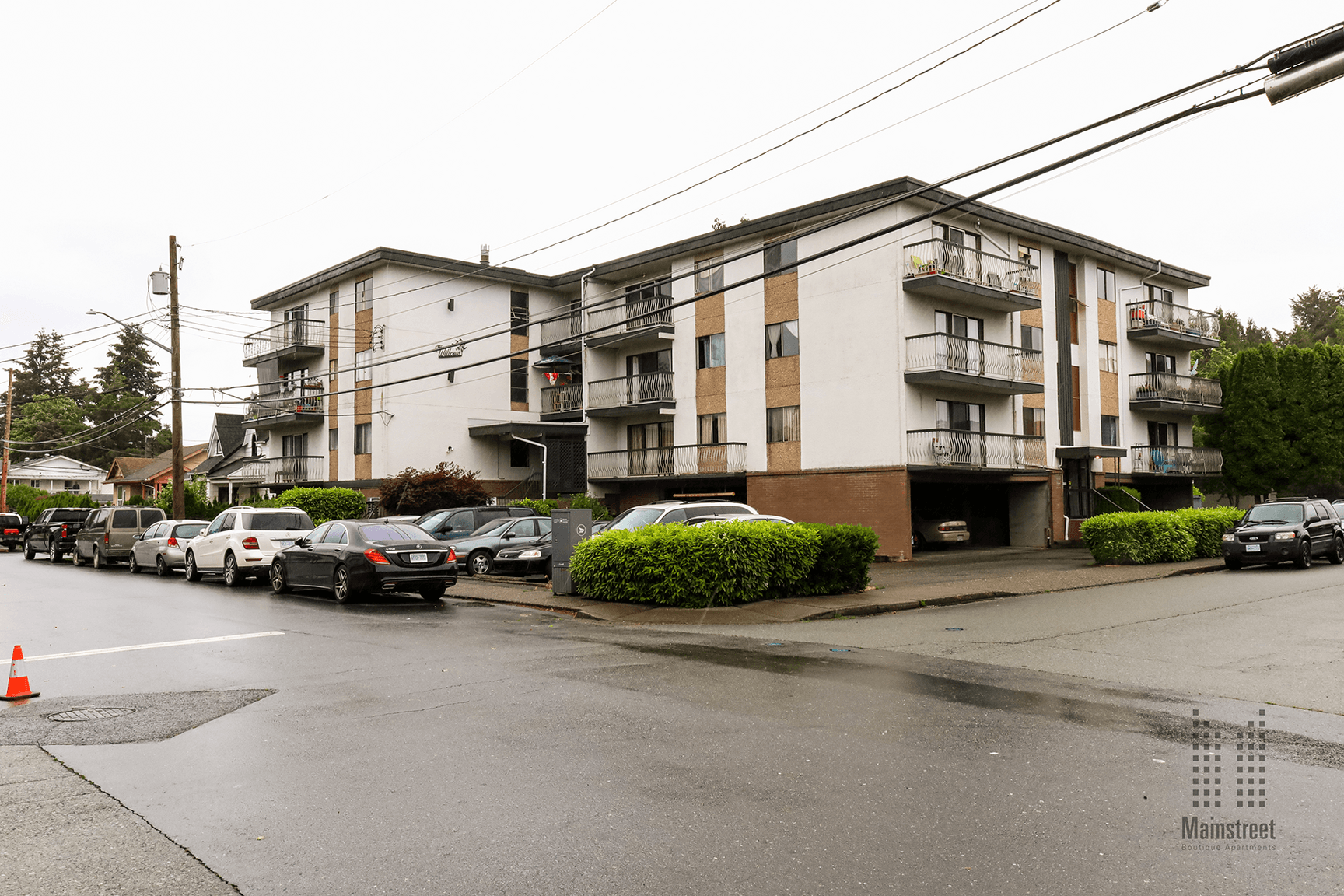 Chilliwack District Mainstreet Apartments — Bachelor
