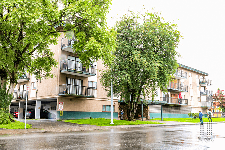 Mainstreet Arms Apartments Chilliwack — Bachelor