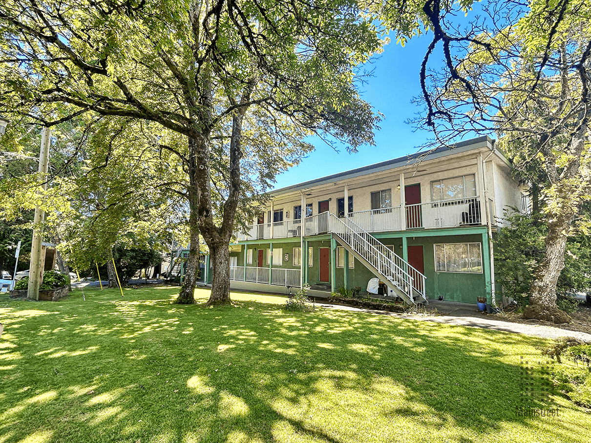 Mainstreet Victoria Garden Apartments — 2 Bedrooms - Photo 5