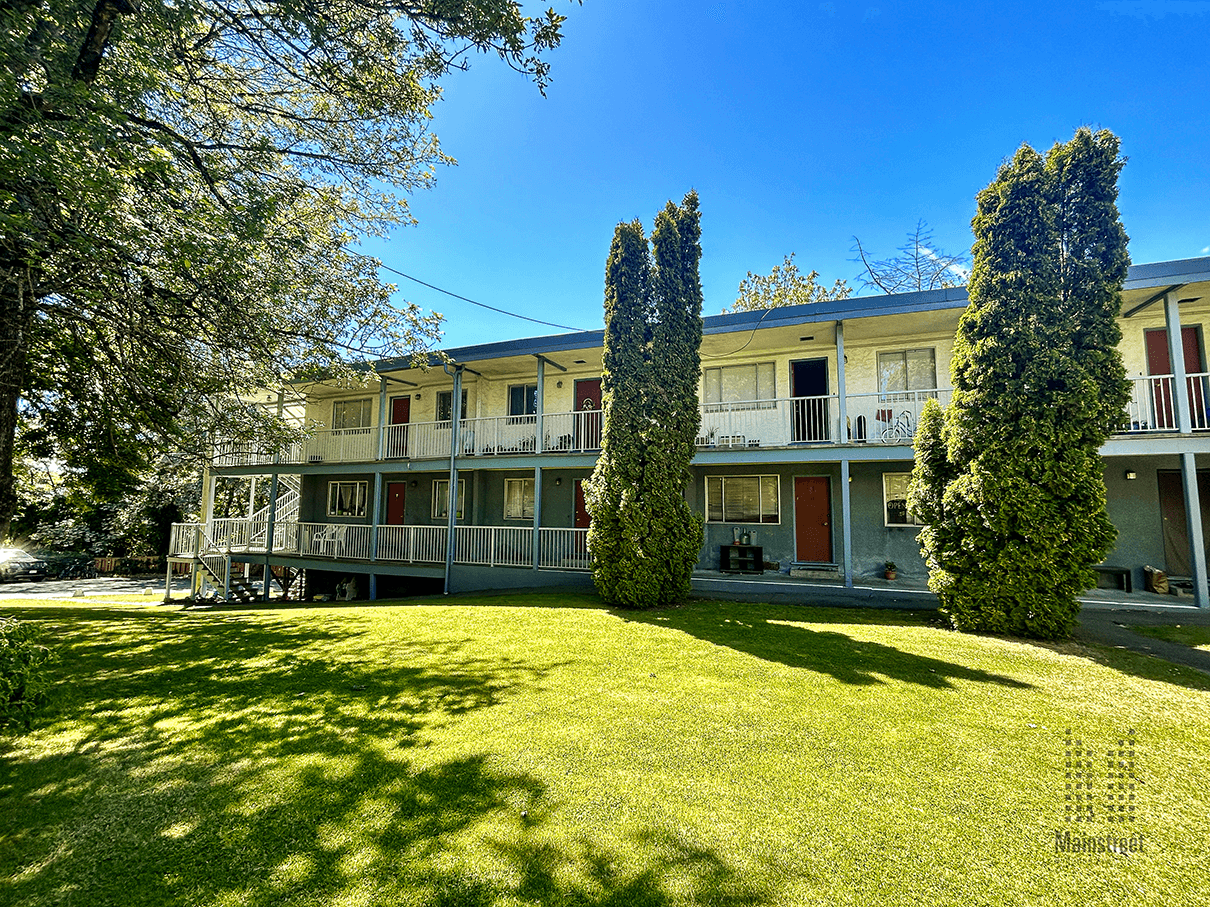 Mainstreet Victoria Garden Apartments — 2 Bedrooms - Photo 3