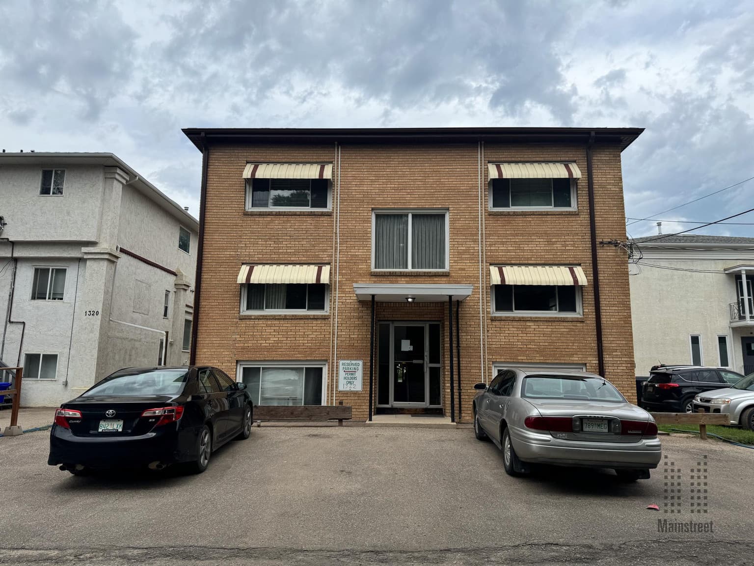 University Commons Apartments — 1 Bedroom - Photo 2