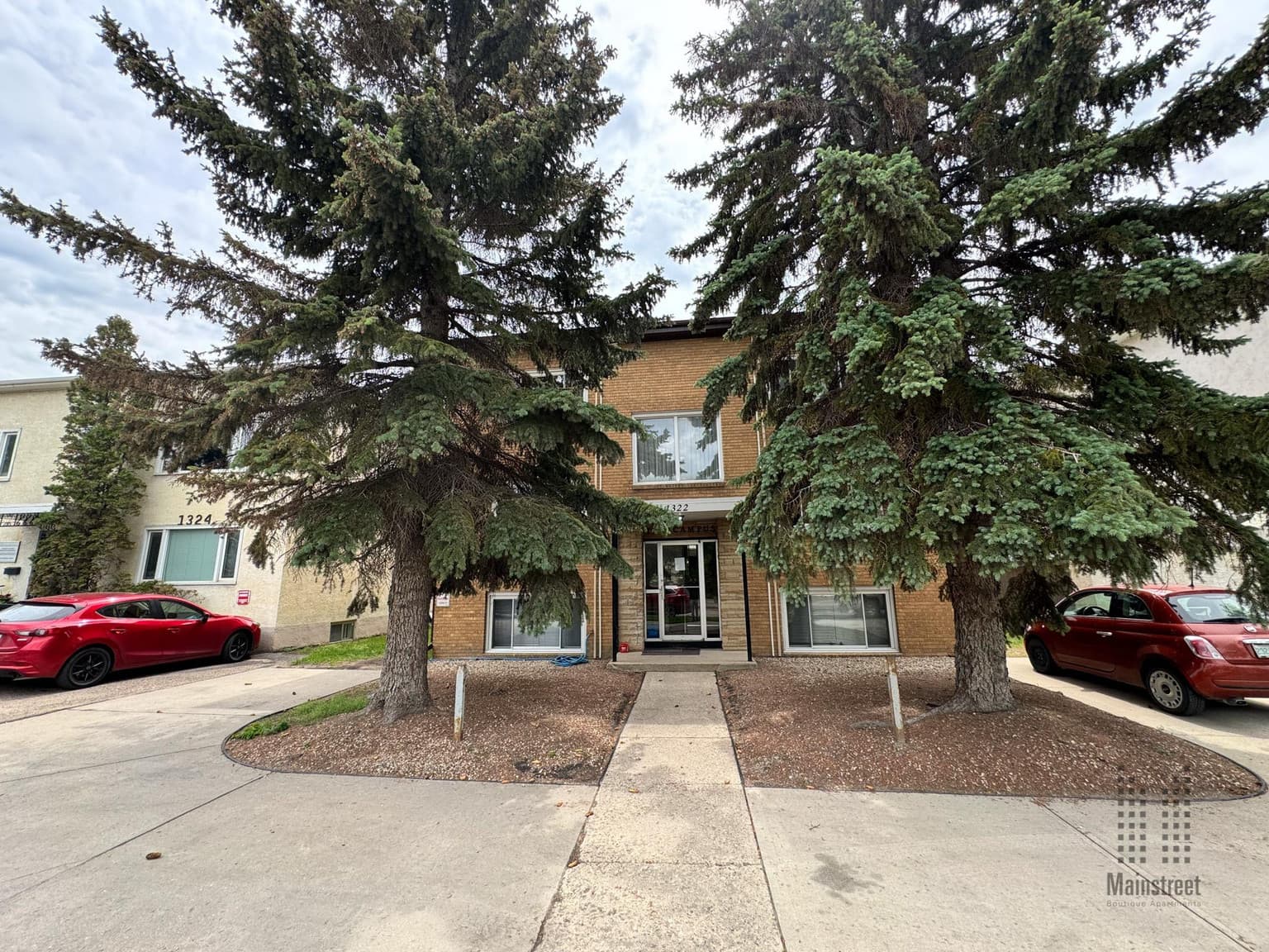 University Commons Apartments — 1 Bedroom - Photo 3
