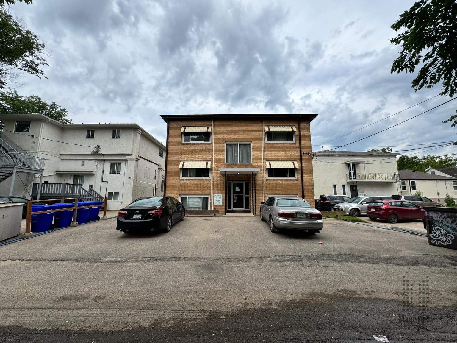 University Commons Apartments — 1 Bedroom - Photo 4