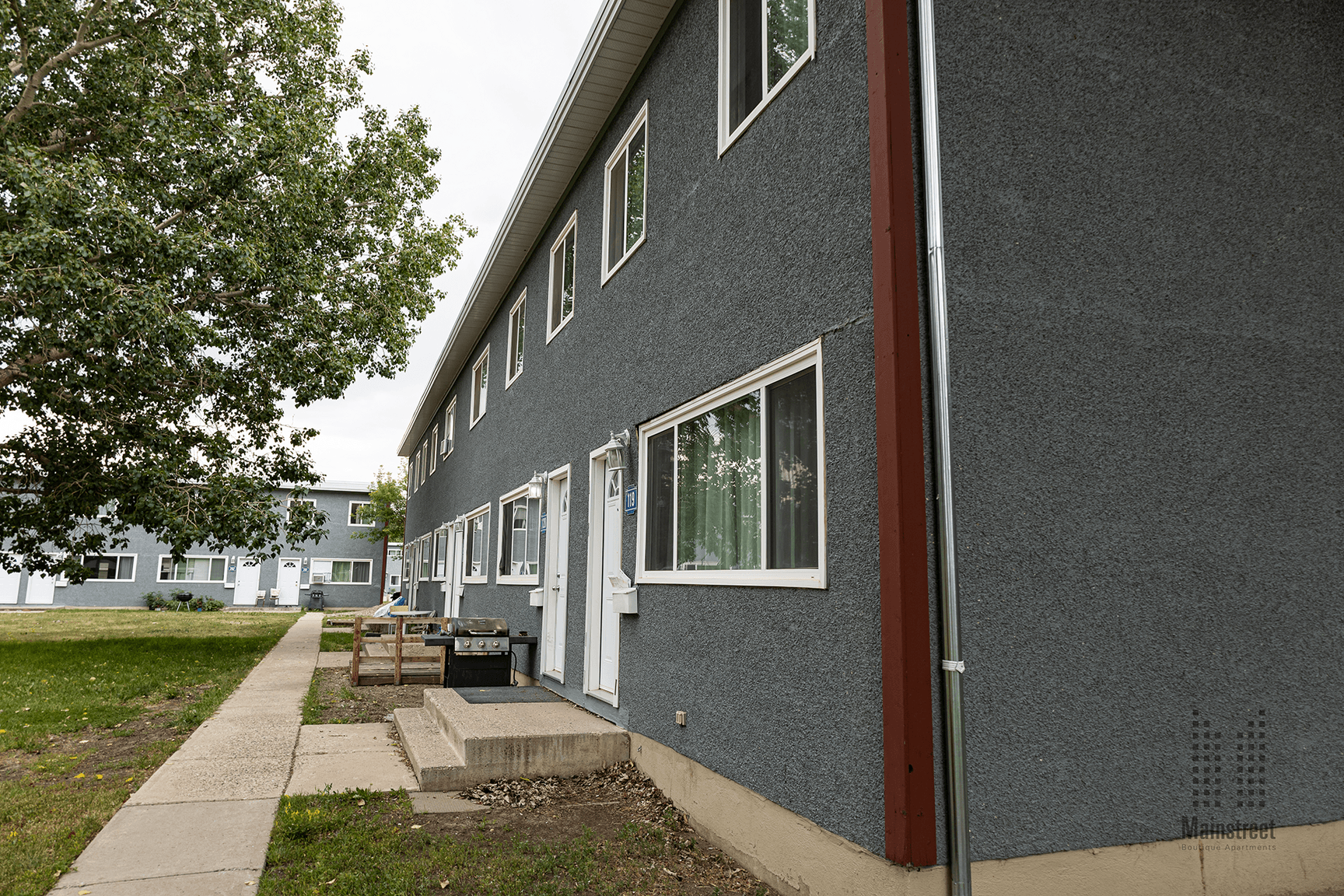 Highland Park Townhomes — 2 bedroom Townhouse - Photo 2