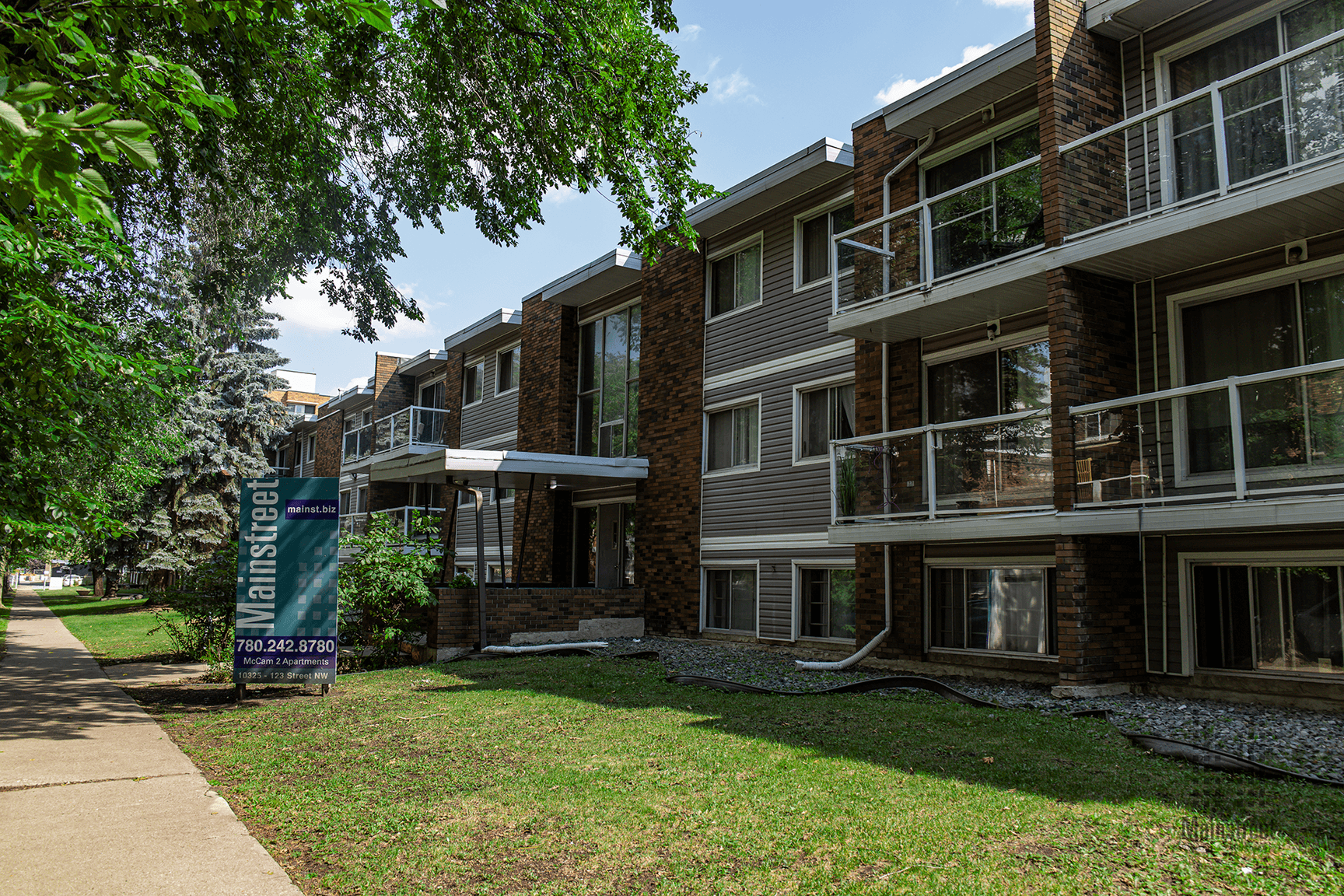 McCam 2 Apartments — 3 bedroom - Photo 10