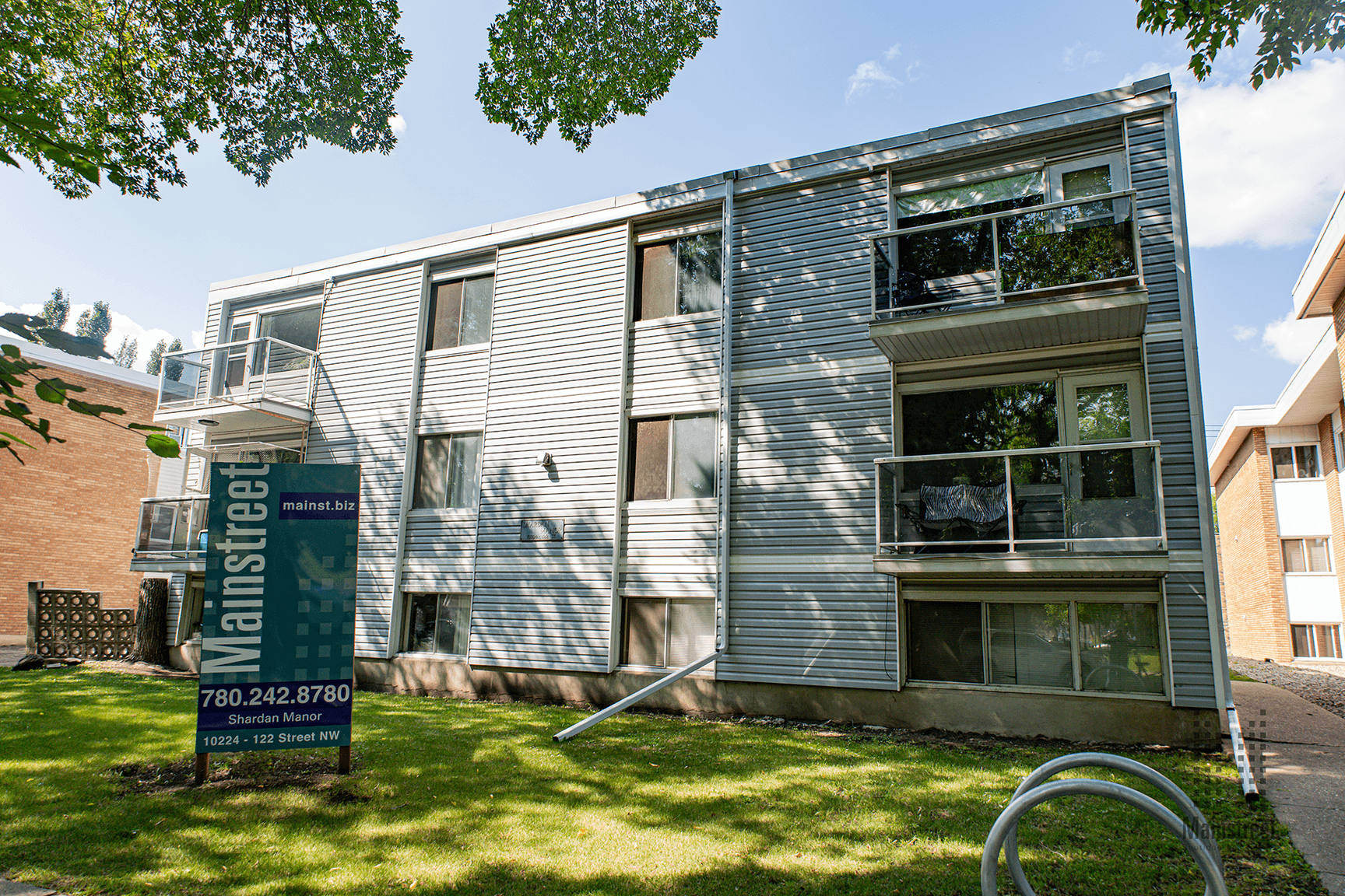 Shardan Manor — 2 bedroom - Photo 12