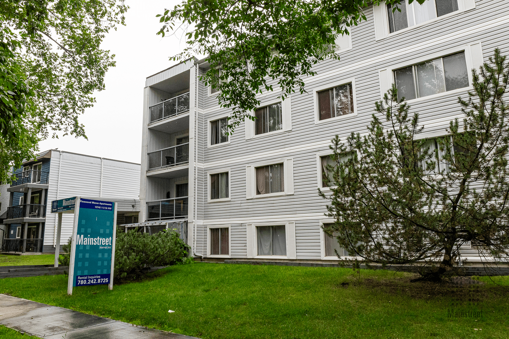 Pinewood Manor Apartments — 1 Bedroom - Photo 2
