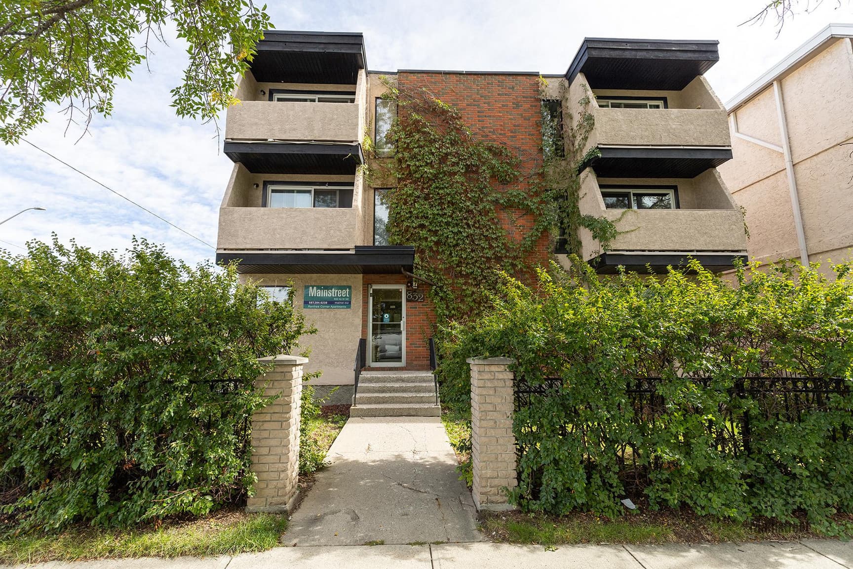 Renfrew Corner Apartments — 1 bedroom