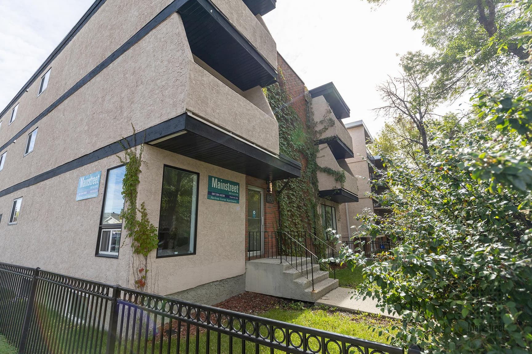 Renfrew Corner Apartments — 1 bedroom - Photo 3