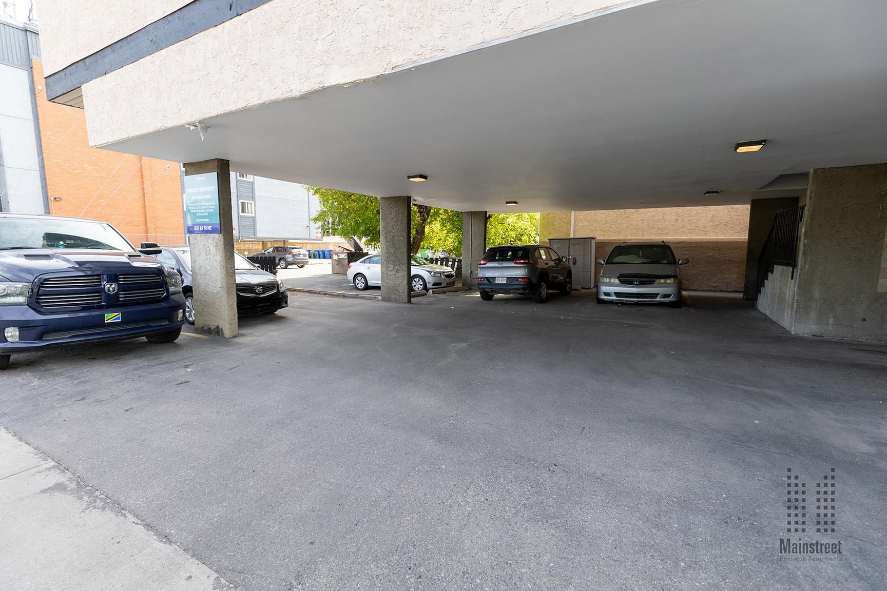 Renfrew Corner Apartments — 1 bedroom - Photo 5