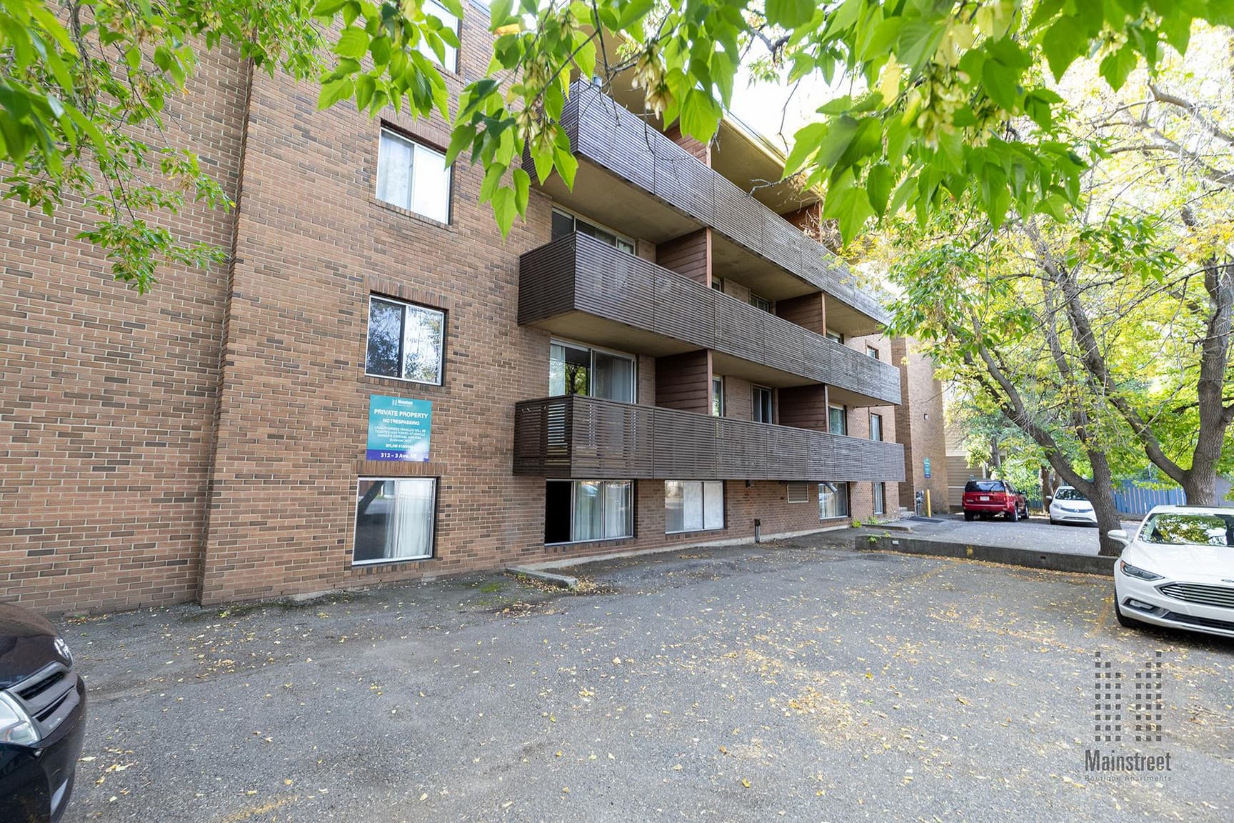 Crescent Heights Apartments — 1 Bedroom - Photo 4