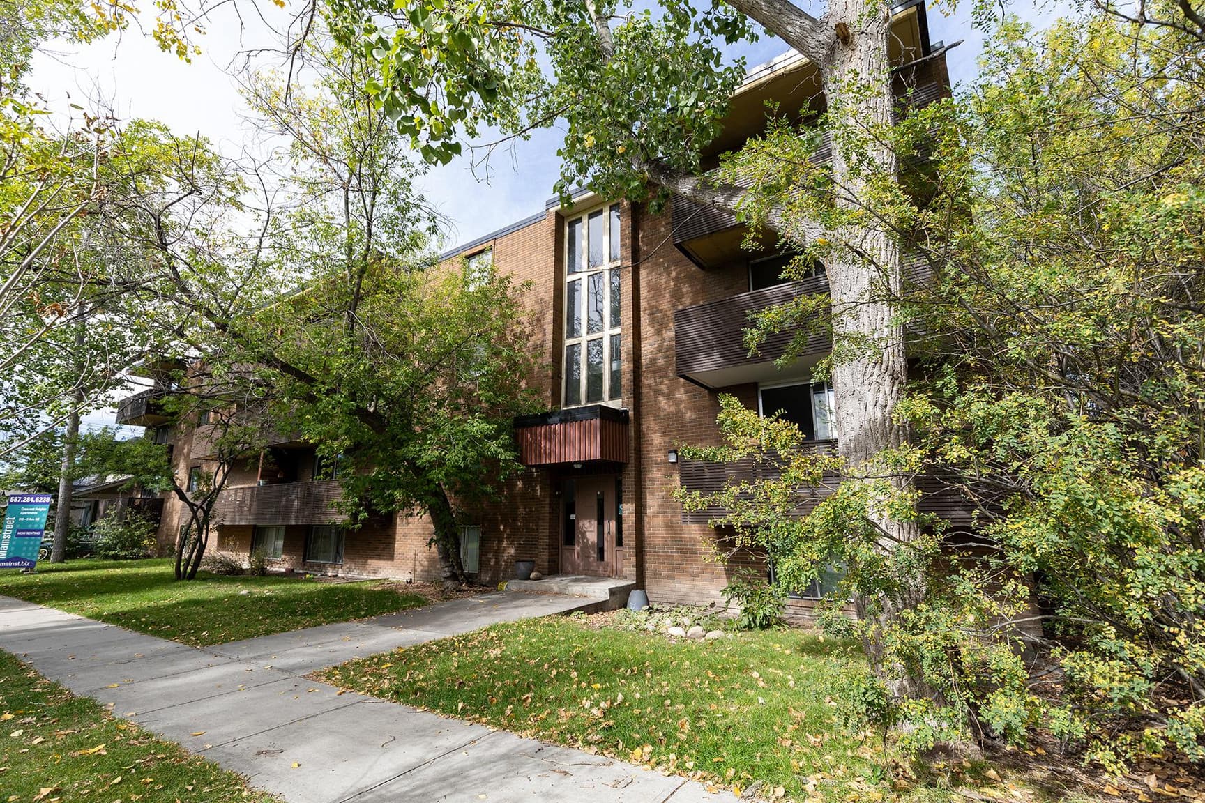 Crescent Heights Apartments — 1 Bedroom - Photo 6