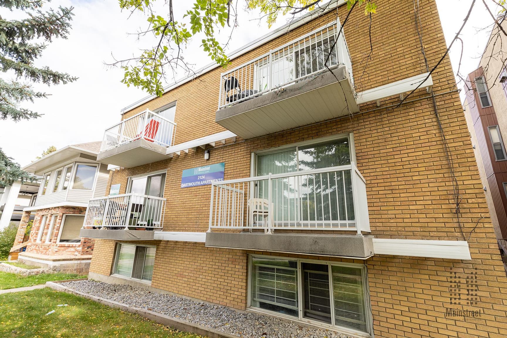 Dartmouth Apartments — 1 bedroom - Photo 2