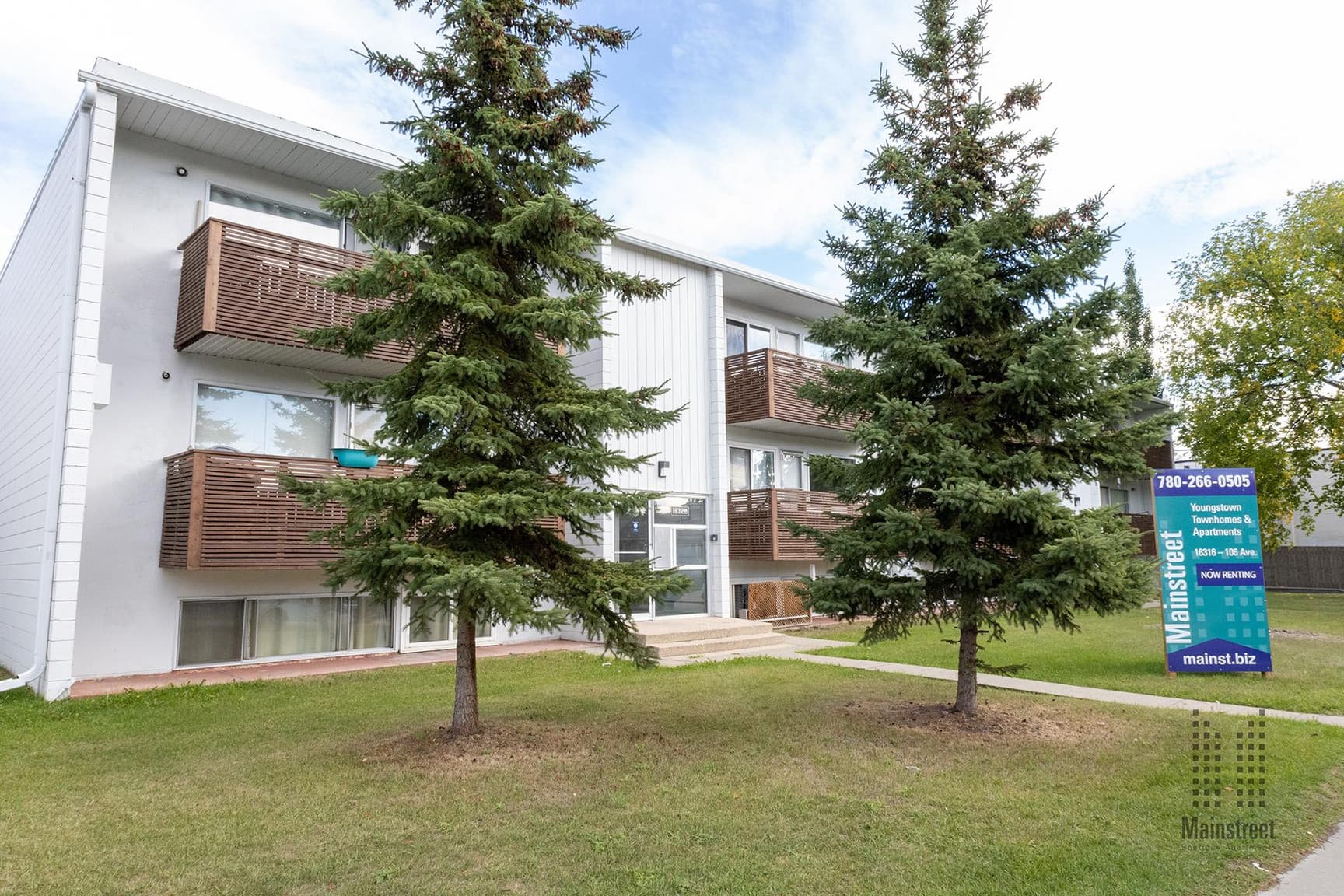 Youngstown Townhomes and Apartments — Bachelor - Photo 3
