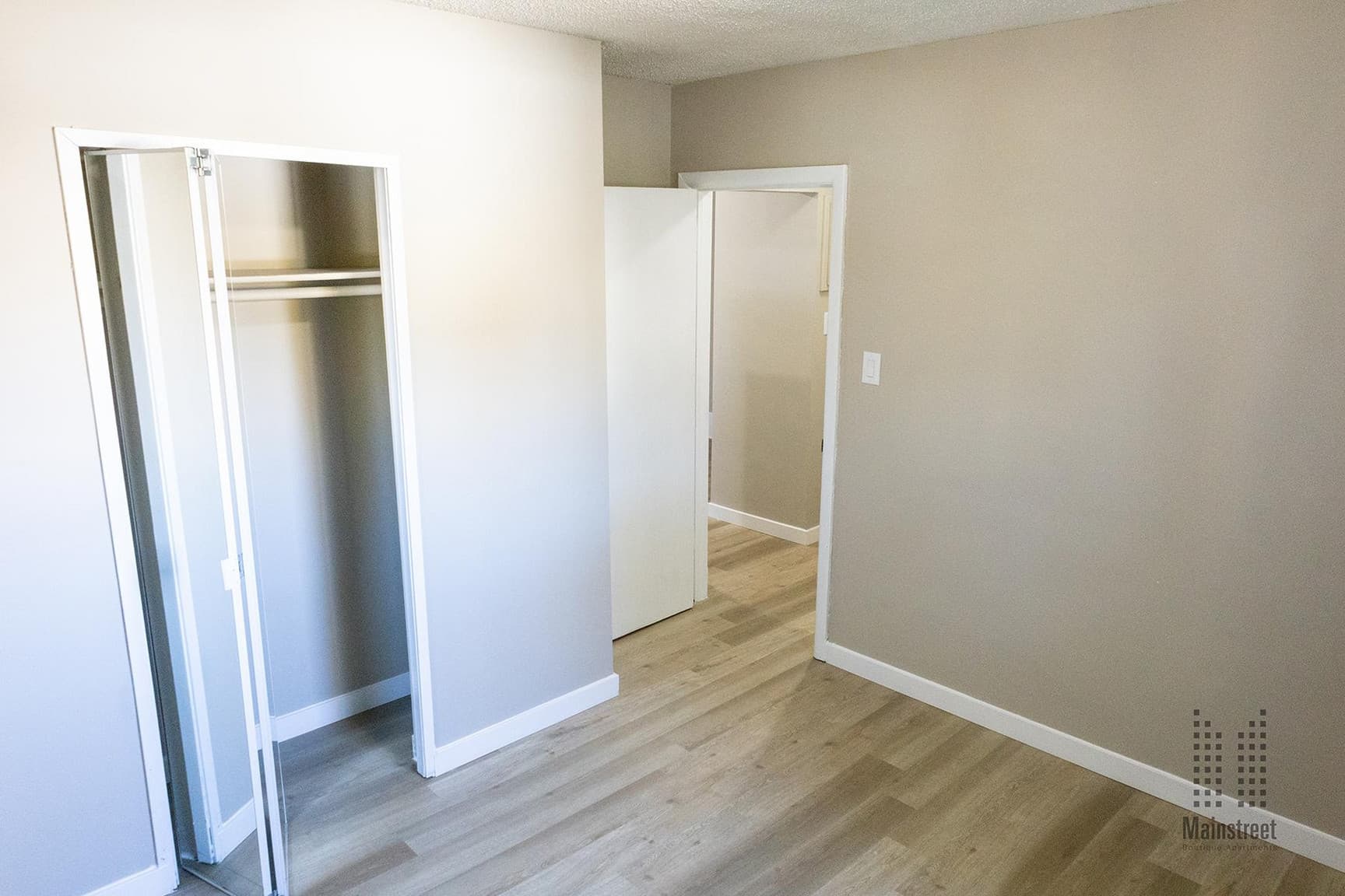 Mainstreet Marda Loop Apartments — Bachelor - Photo 8