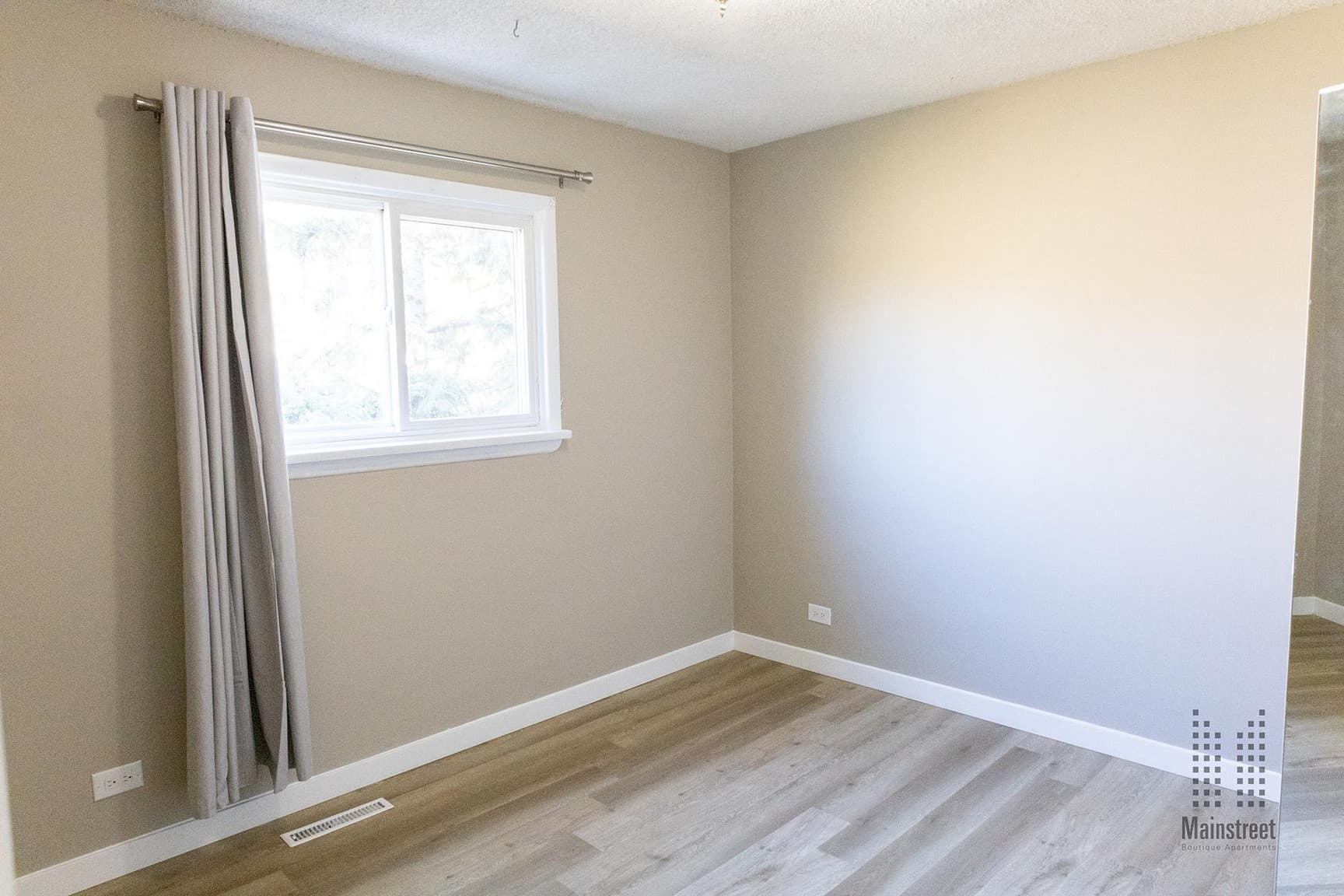 Mainstreet Marda Loop Apartments — Bachelor - Photo 9