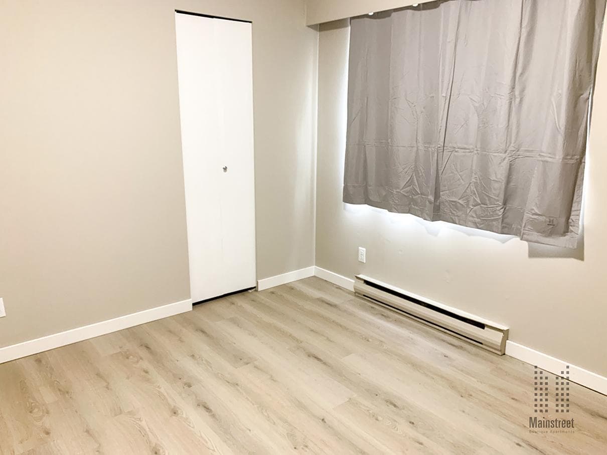 Mainstreet Garden Townhomes — 4 Bedroom - Photo 9