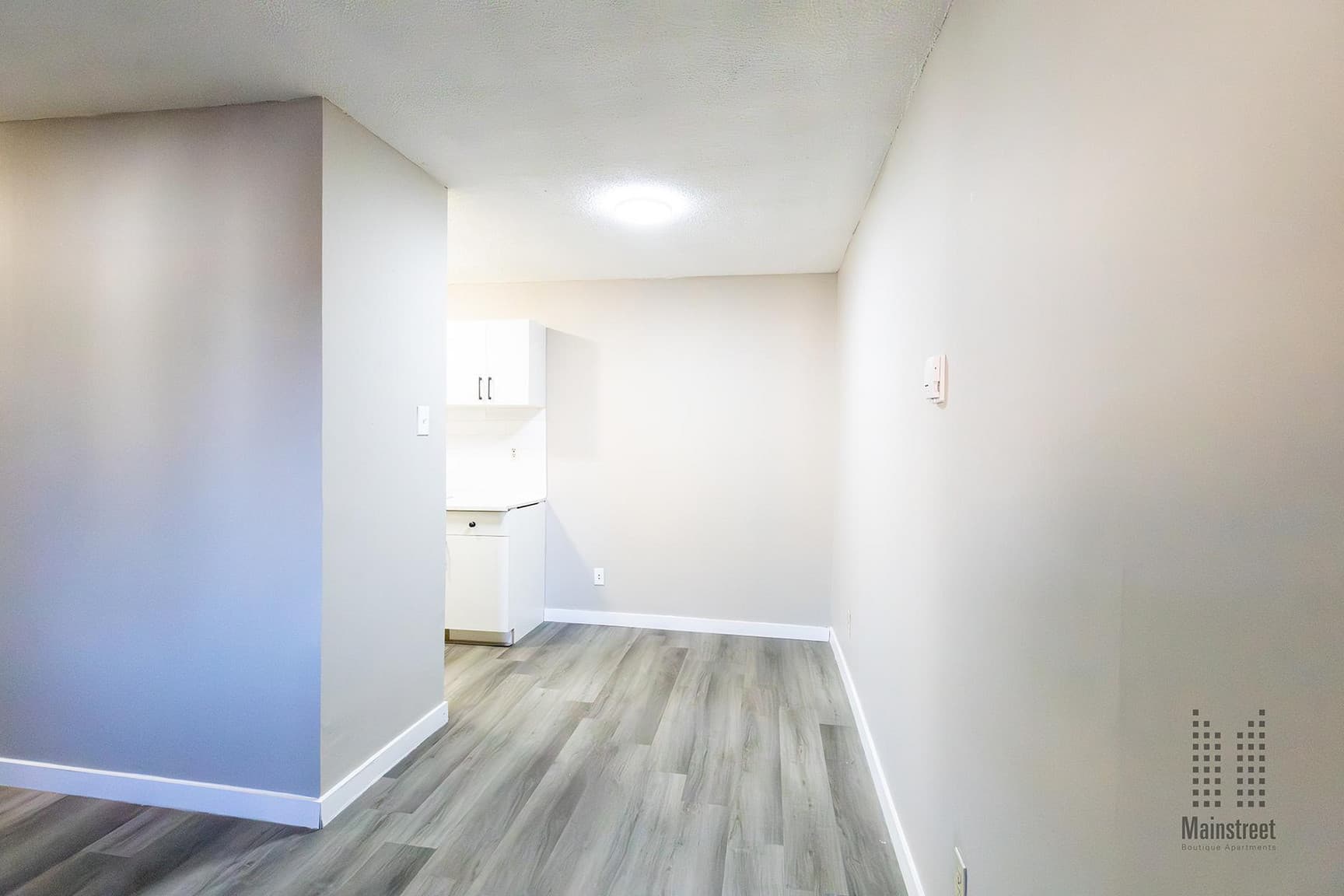 Crescent Heights Apartments — 1 Bedroom - Photo 20