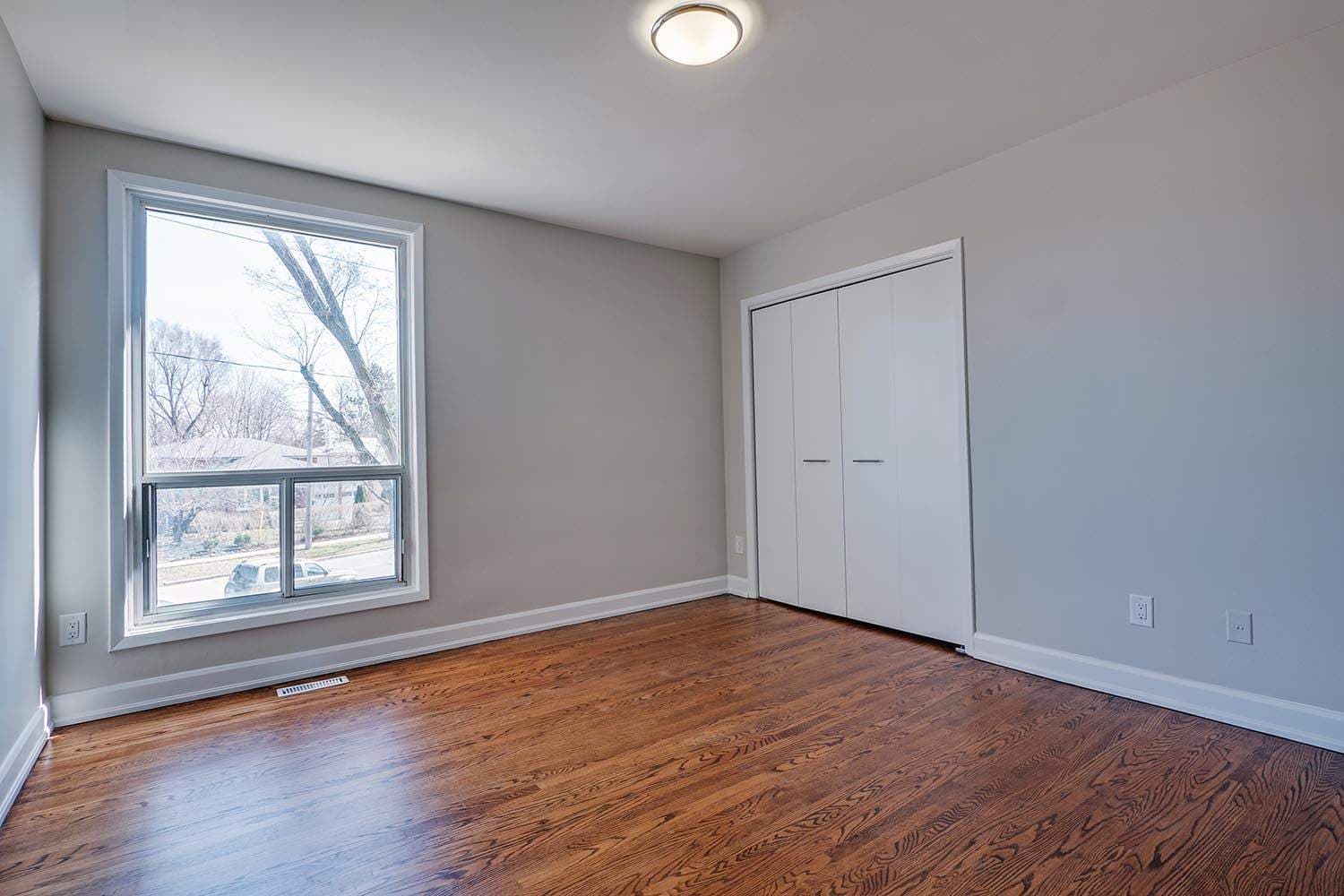 150 - 160 Cactus Avenue — 3 Bedroom - Photo 12