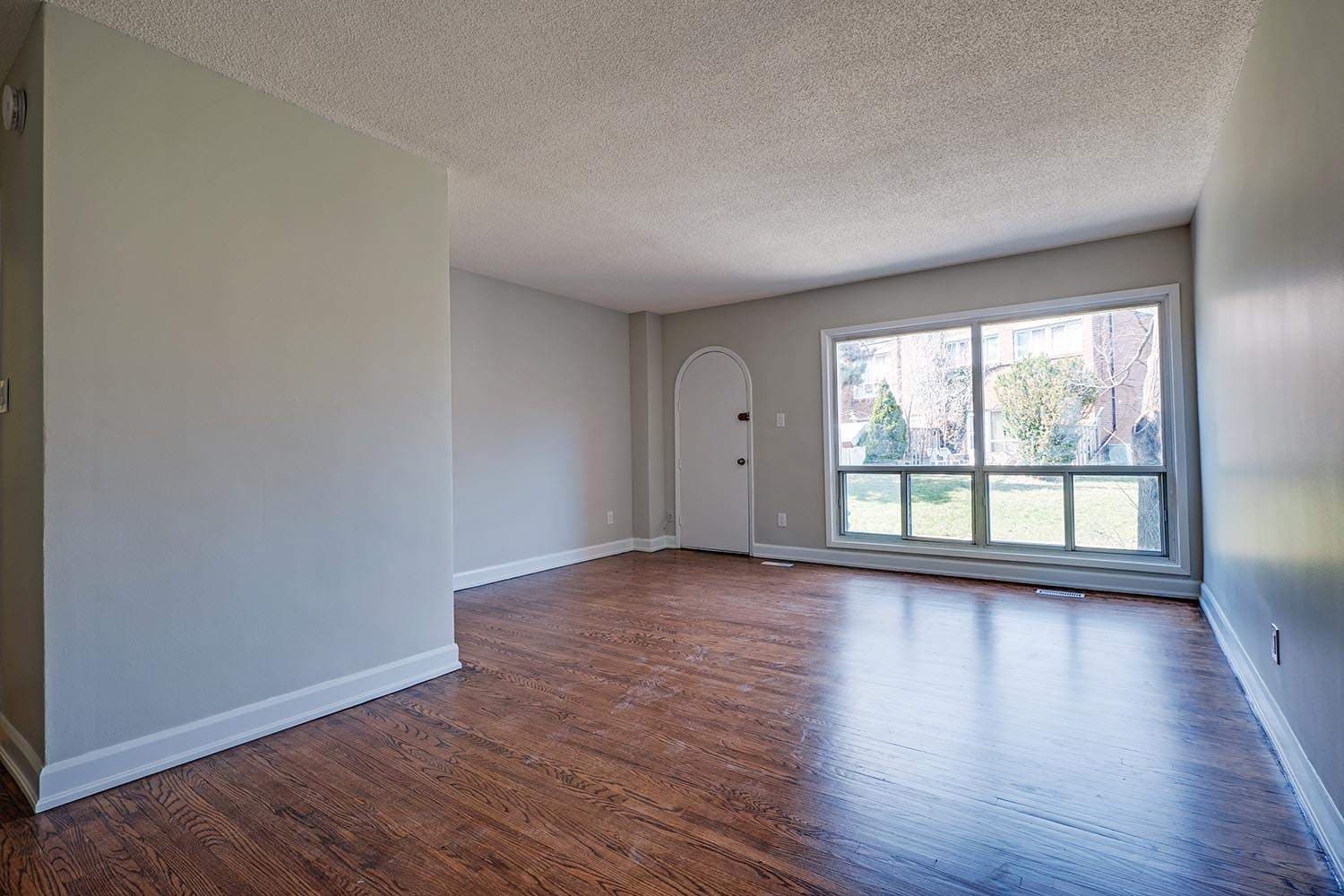 150 - 160 Cactus Avenue — 3 Bedroom - Photo 9