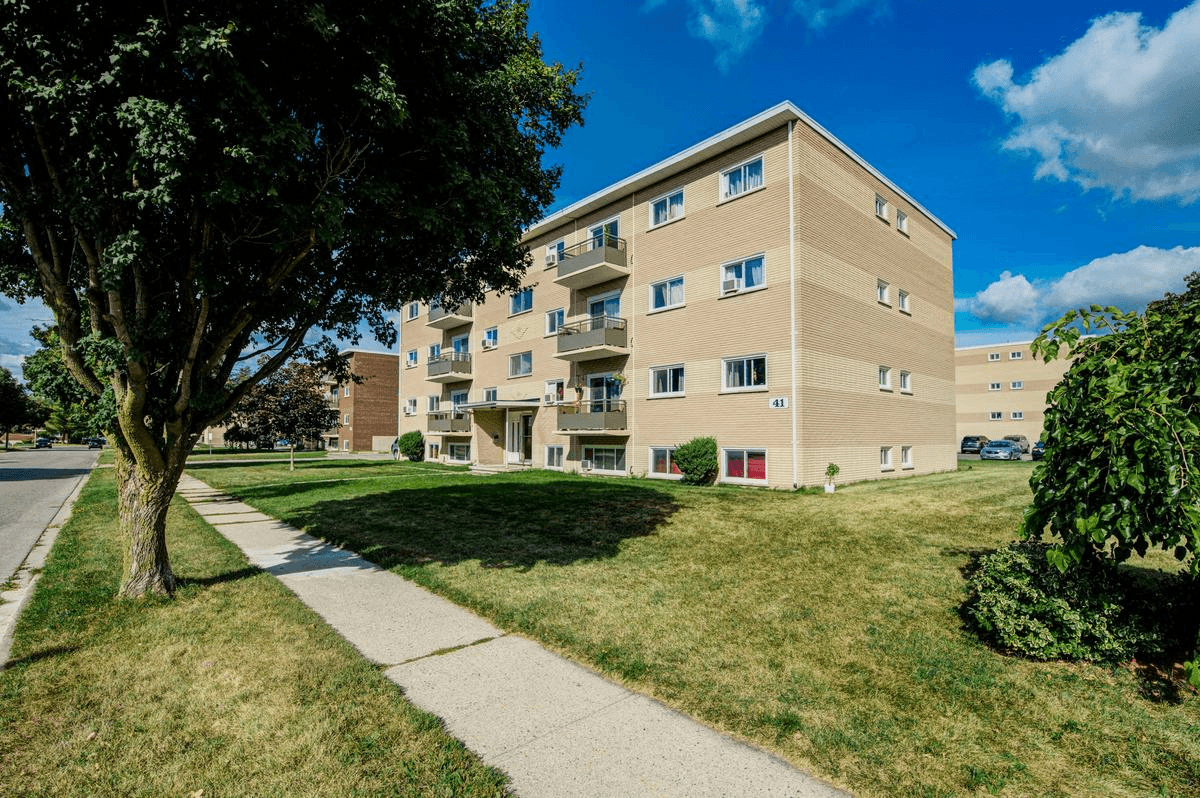 92-106 Borden Street & 9-41 Essex Street - Photo 13