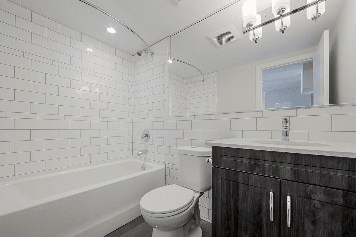 7 Elizabeth Street North — 2 Bedroom - Photo 10