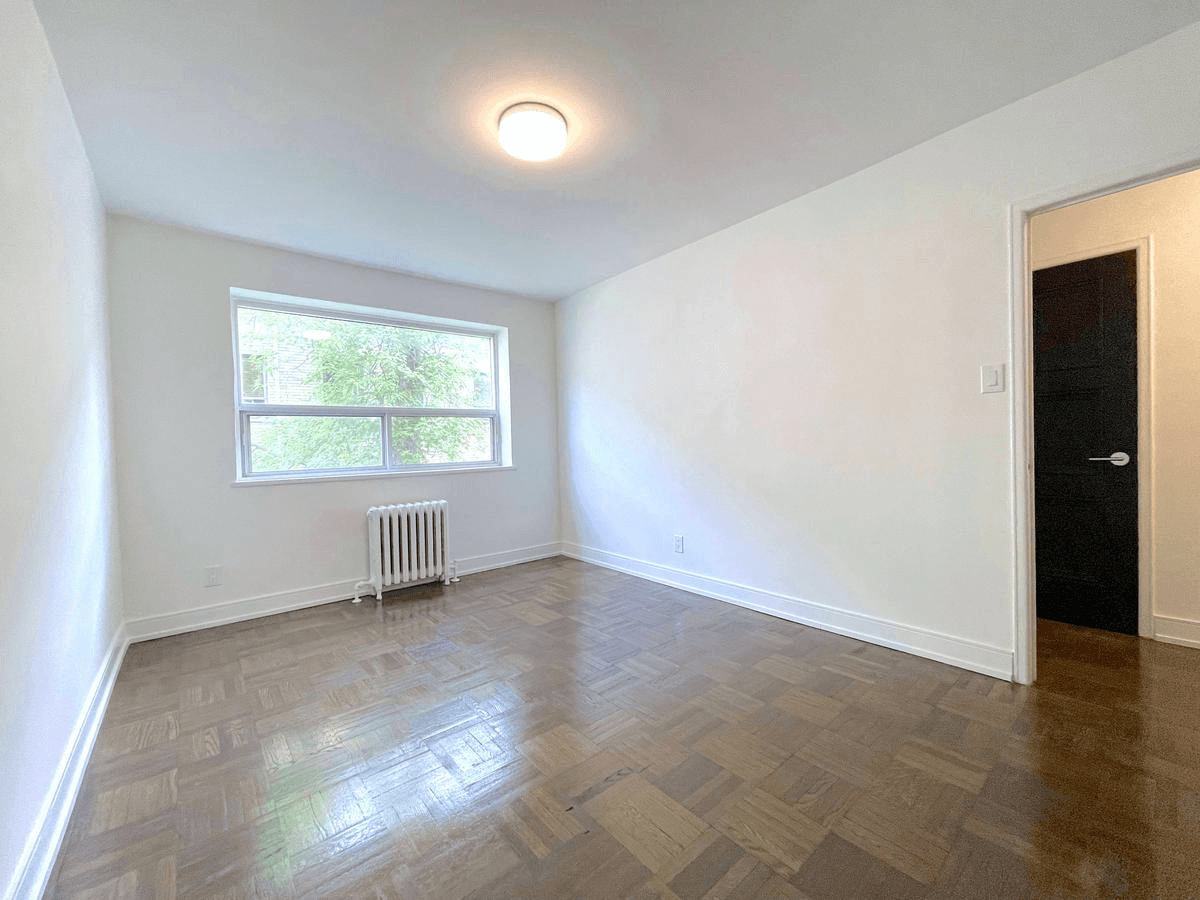 140 Kingston Road - Photo 12