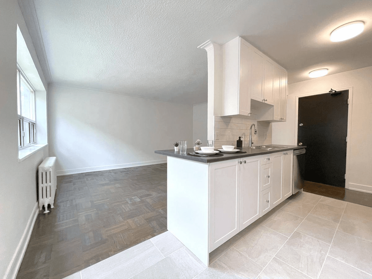 140 Kingston Road - Photo 11