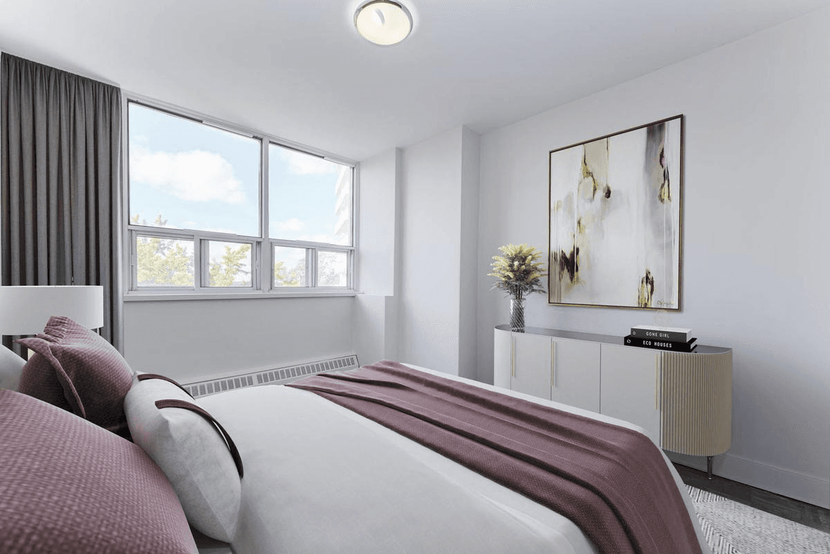 159 & 161 University Avenue East - Photo 4